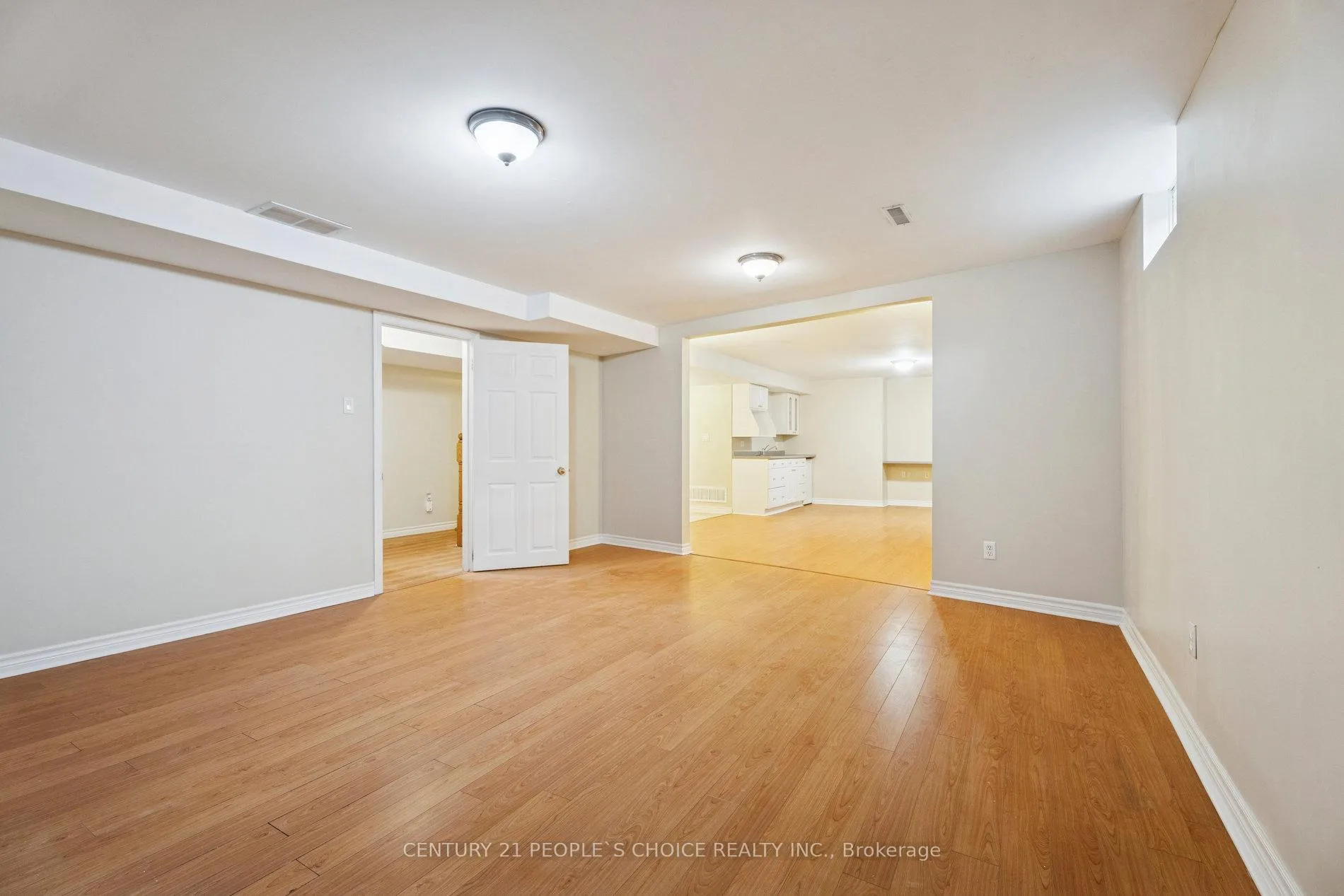 Photo 35 of 136 Marsellus Drive, Barrie, Holly — HOMEH