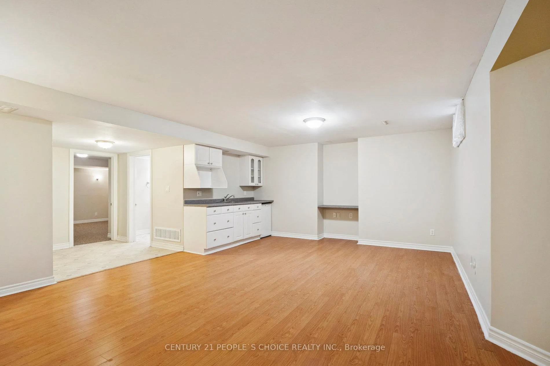 Photo 36 of 136 Marsellus Drive, Barrie, Holly — HOMEH