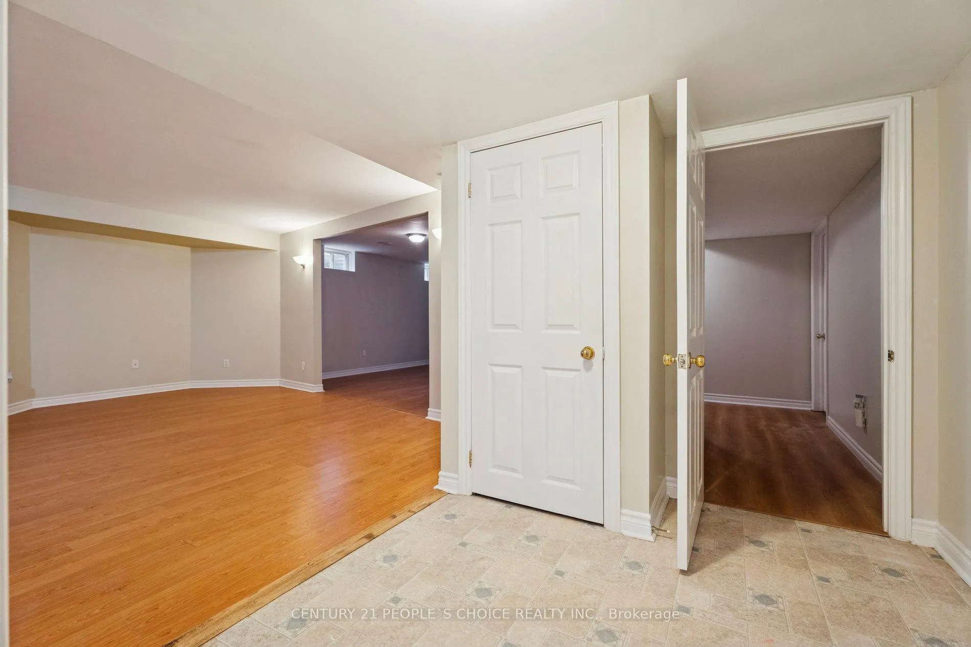 Photo 39 of 136 Marsellus Drive, Barrie, Holly — HOMEH