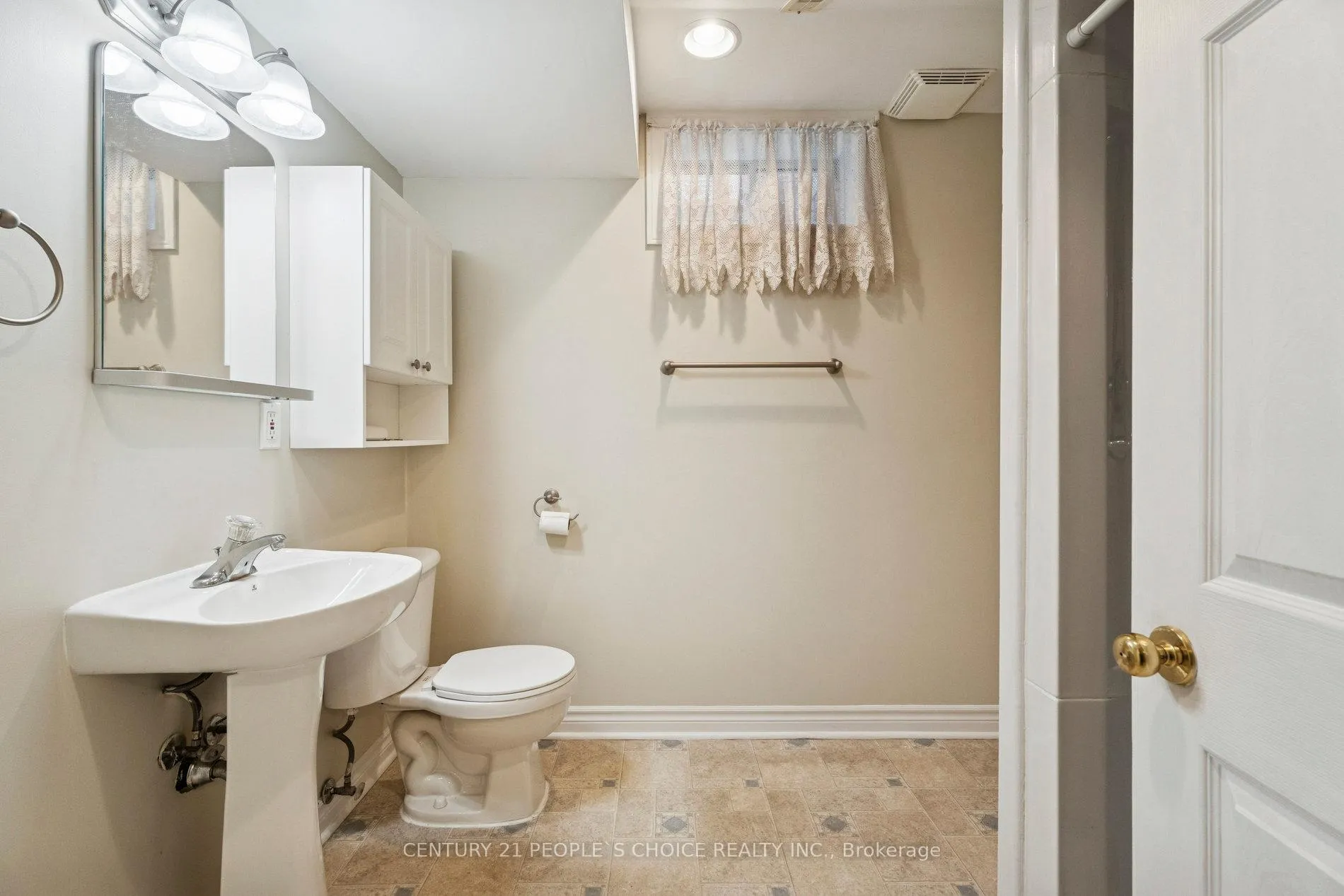 Photo 43 of 136 Marsellus Drive, Barrie, Holly — HOMEH