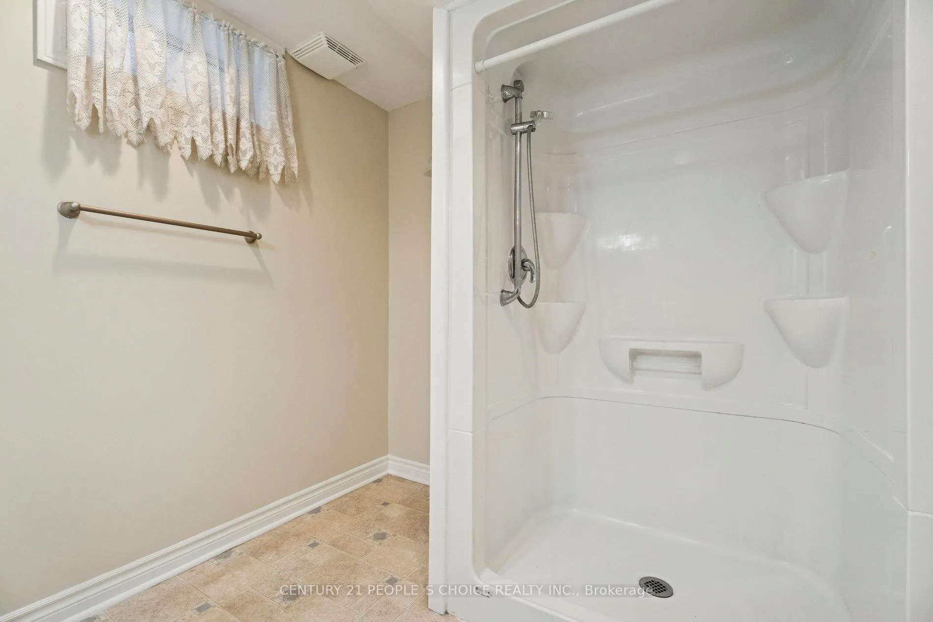 Photo 44 of 136 Marsellus Drive, Barrie, Holly — HOMEH
