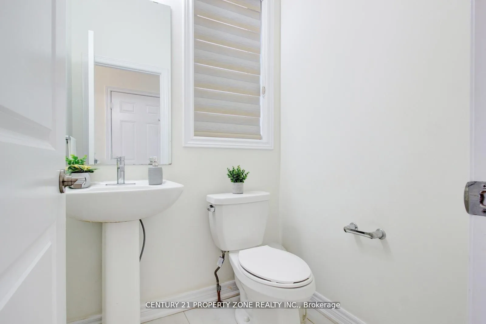 Photo 13 of 39 Pelican Lane, Hamilton, Vincent — HOMEH