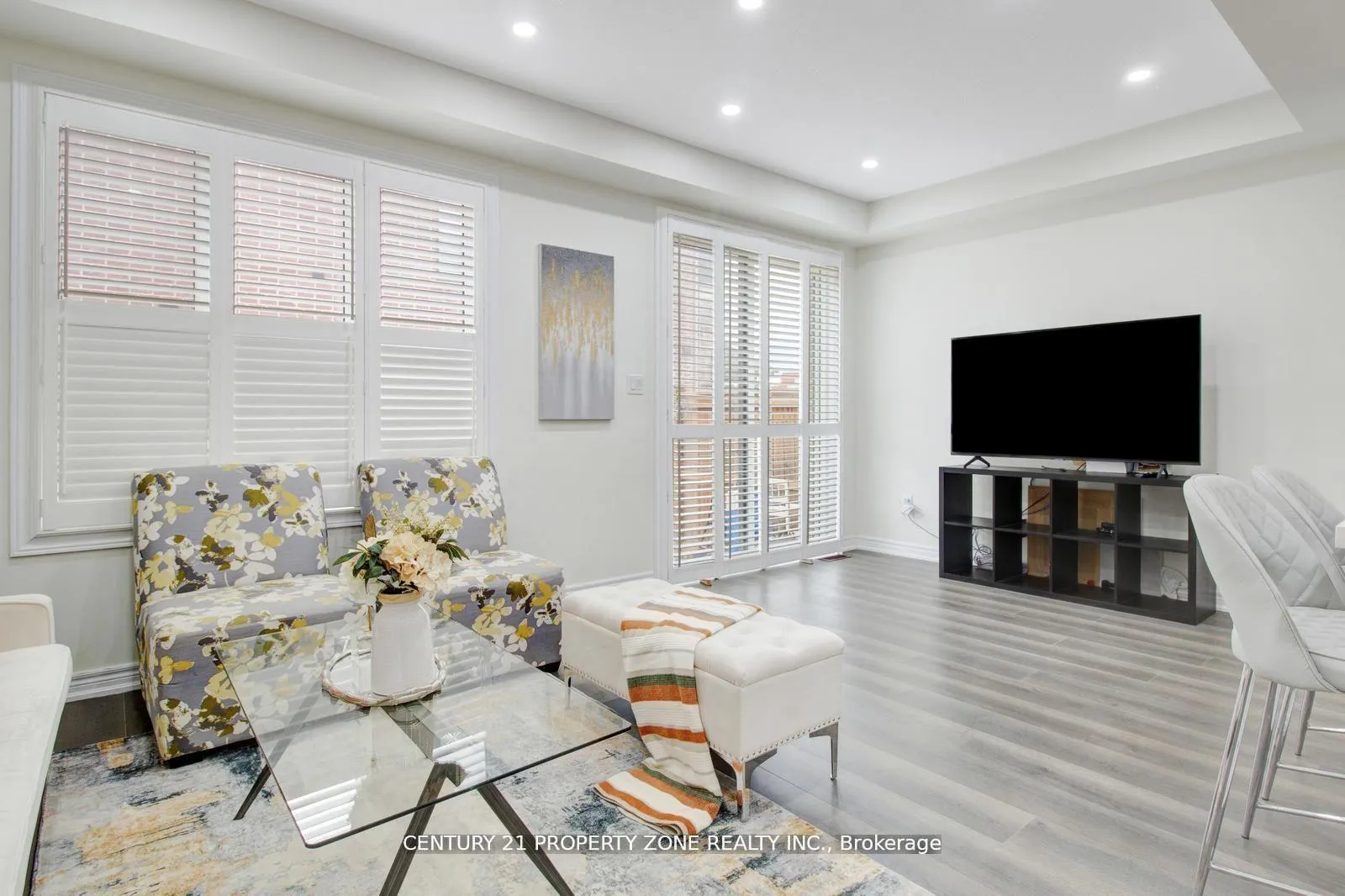 Photo 24 of 39 Pelican Lane, Hamilton, Vincent — HOMEH