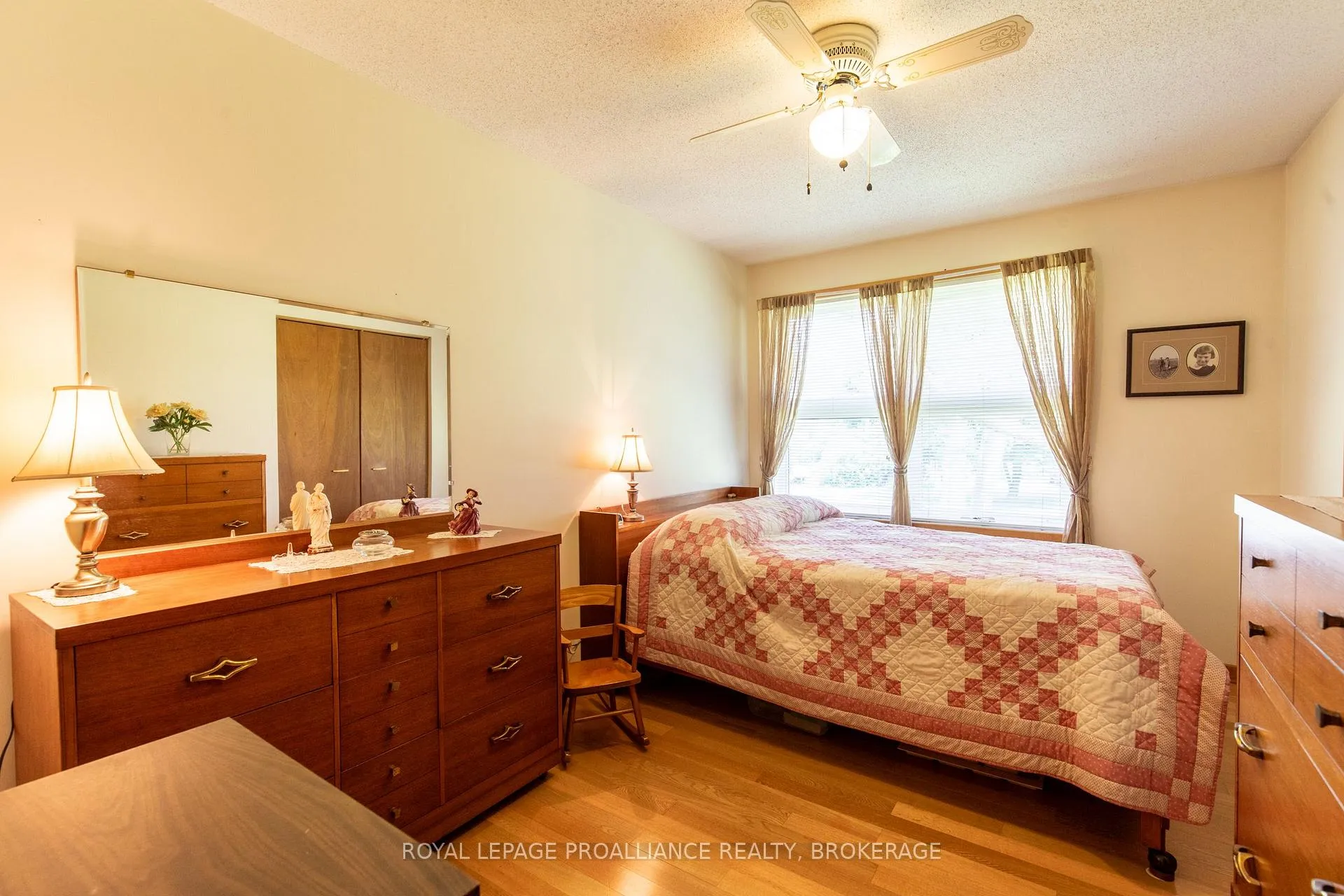 Photo 21 of 25 Hillcrest Road, Frontenac Islands, The Islands — HOMEH