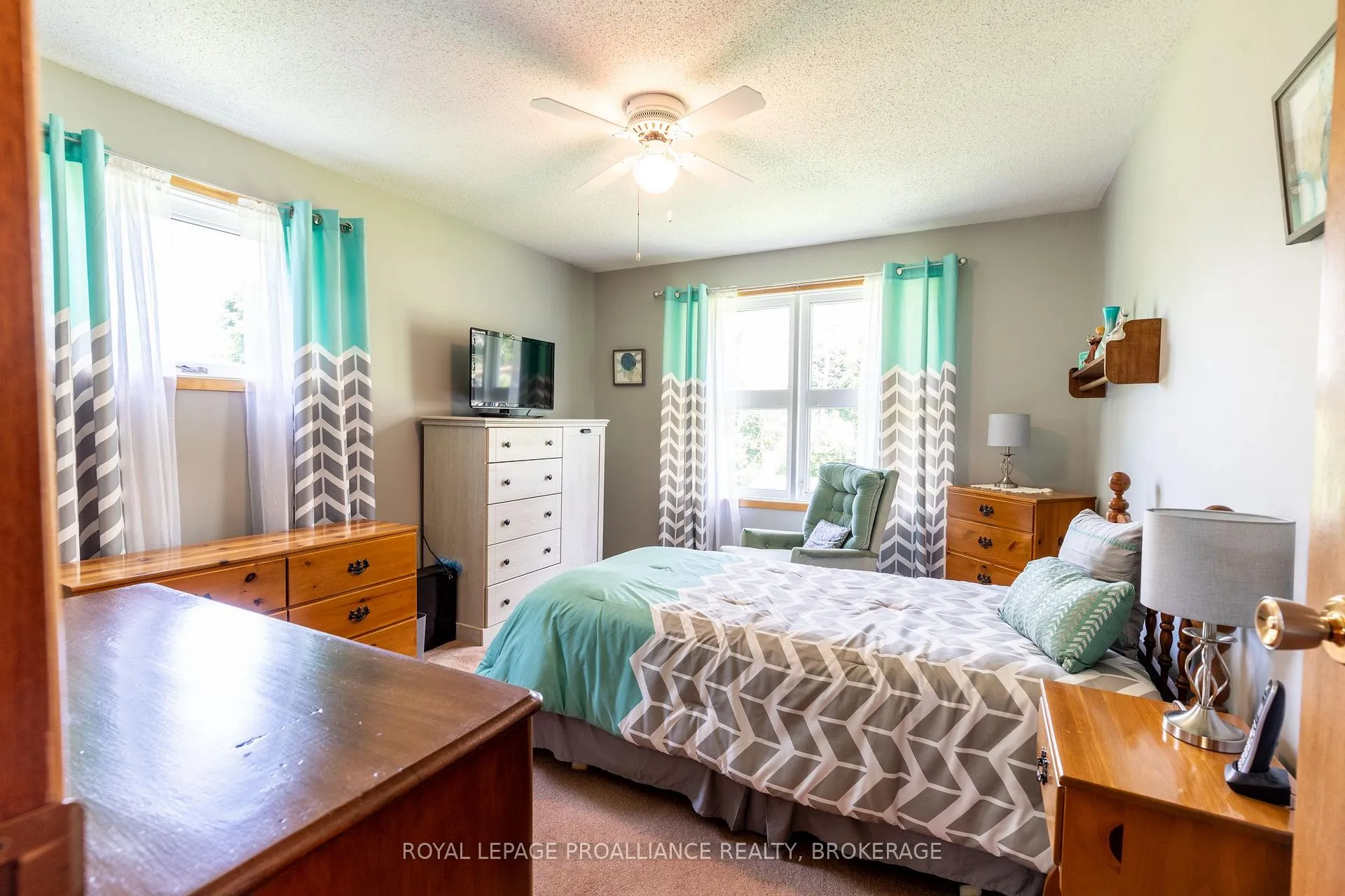 Photo 24 of 25 Hillcrest Road, Frontenac Islands, The Islands — HOMEH