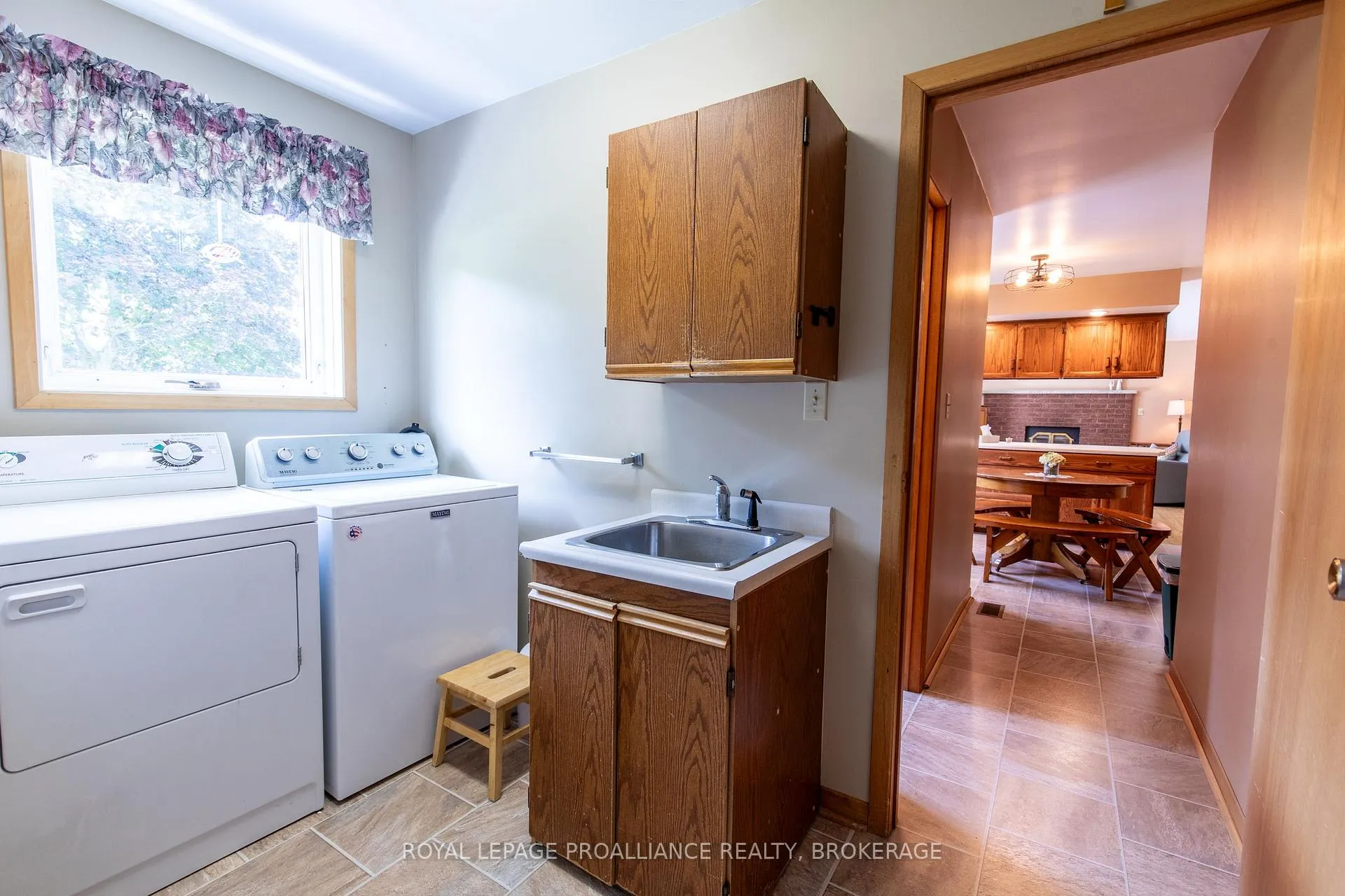 Photo 37 of 25 Hillcrest Road, Frontenac Islands, The Islands — HOMEH