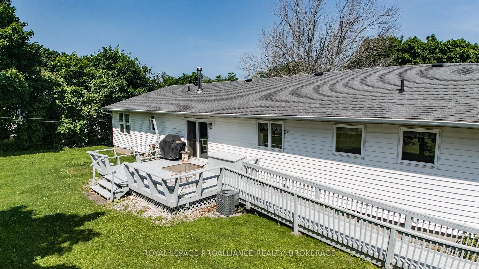 Photo 45 of 25 Hillcrest Road, Frontenac Islands, The Islands — HOMEH