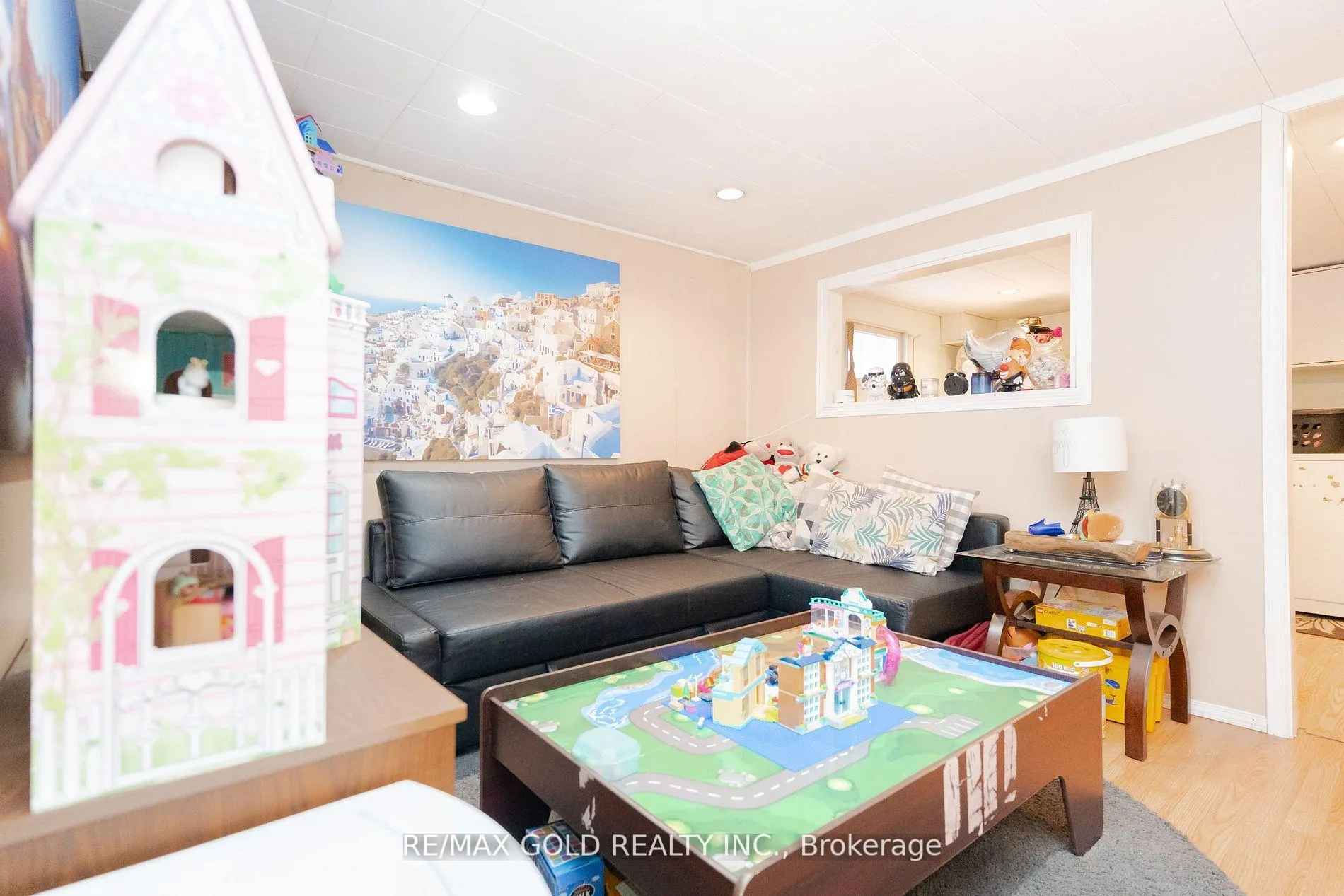 Photo 23 of 170 Earnscliffe Circle, Brampton, Southgate — HOMEH