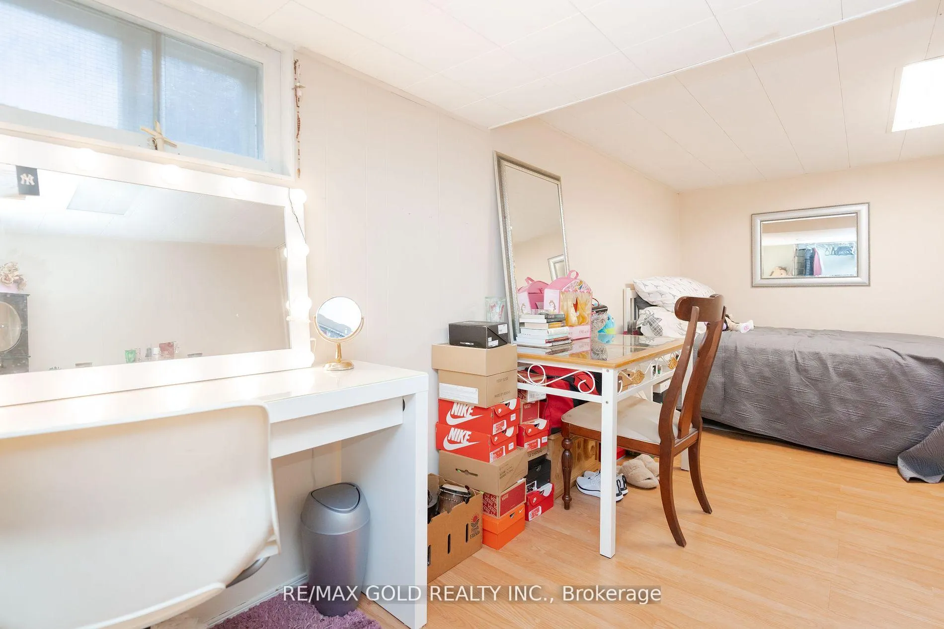 Photo 24 of 170 Earnscliffe Circle, Brampton, Southgate — HOMEH
