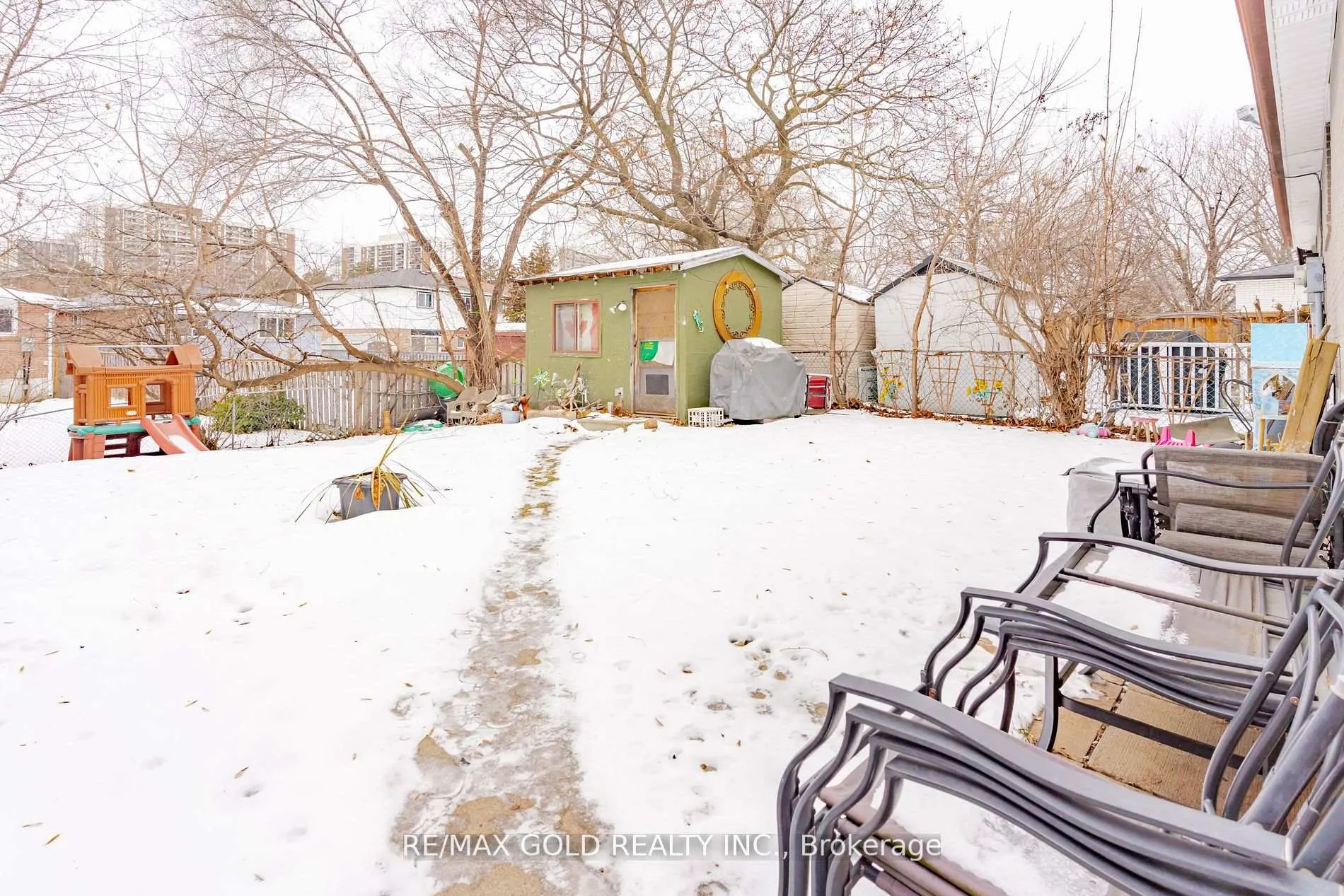 Photo 29 of 170 Earnscliffe Circle, Brampton, Southgate — HOMEH