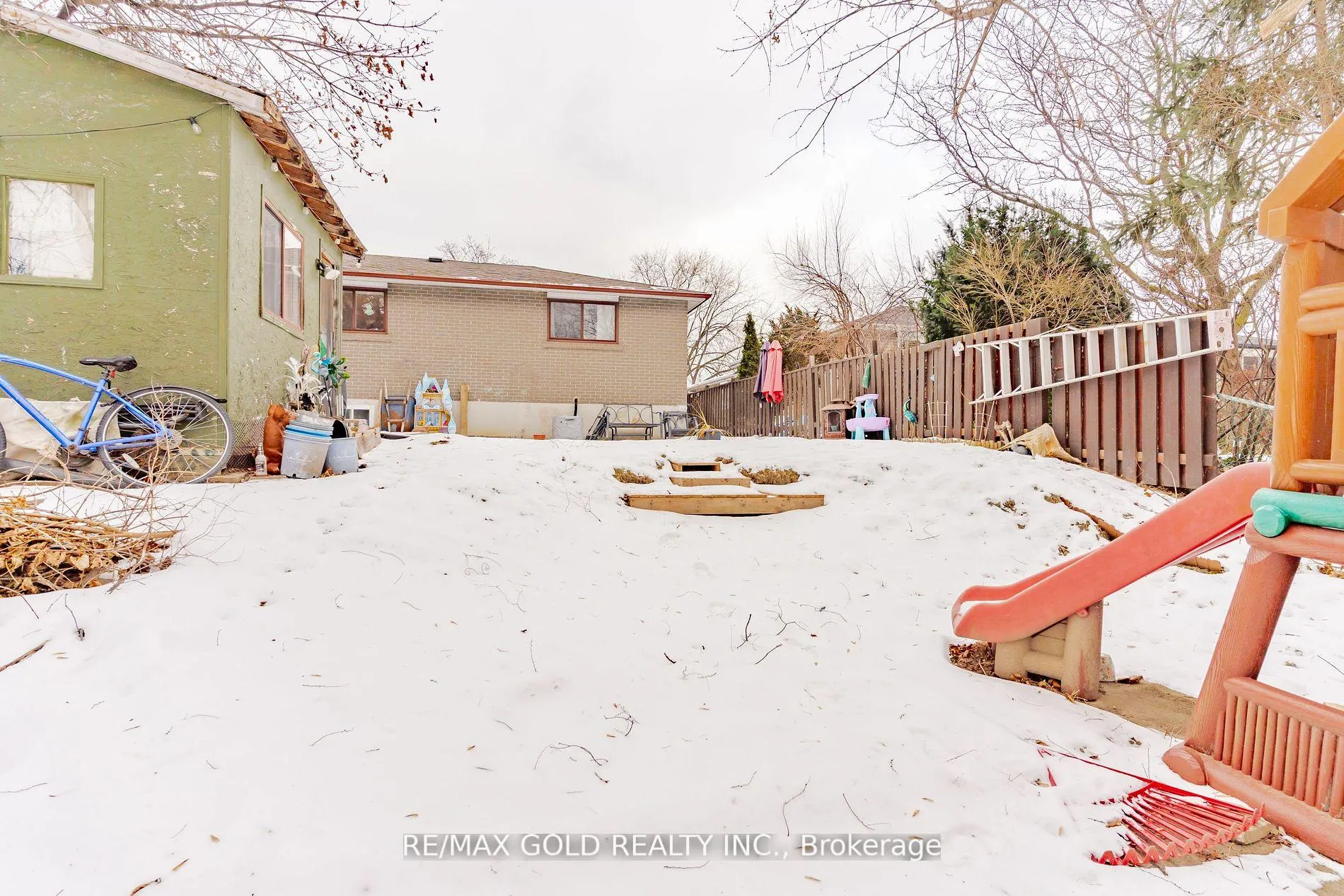 Photo 31 of 170 Earnscliffe Circle, Brampton, Southgate — HOMEH