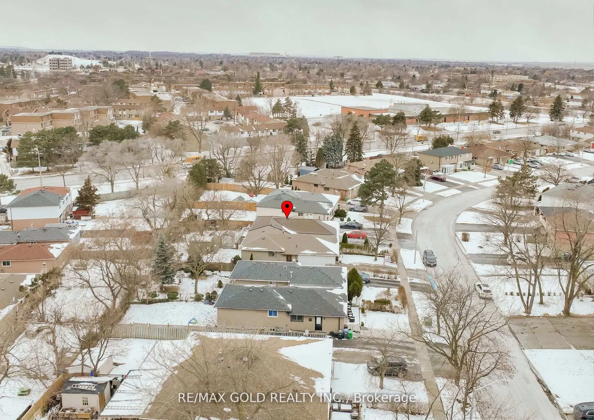 Photo 38 of 170 Earnscliffe Circle, Brampton, Southgate — HOMEH