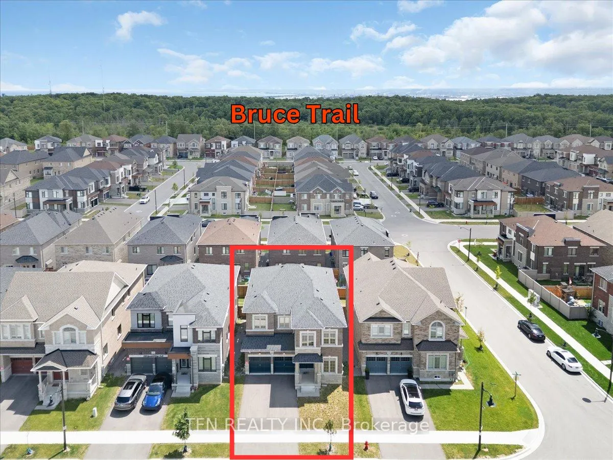 Photo 41 of 134 Granite Ridge Trail, Hamilton, Waterdown — HOMEH