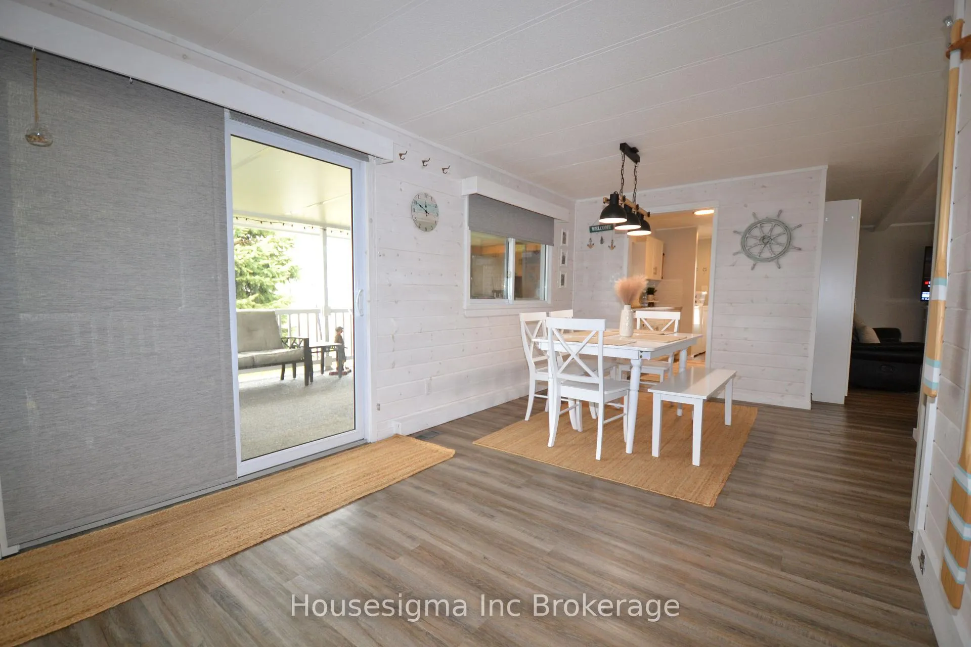 Photo 8 of 6 Pebble Beach Pkwy E, South Huron, Stephen — HOMEH