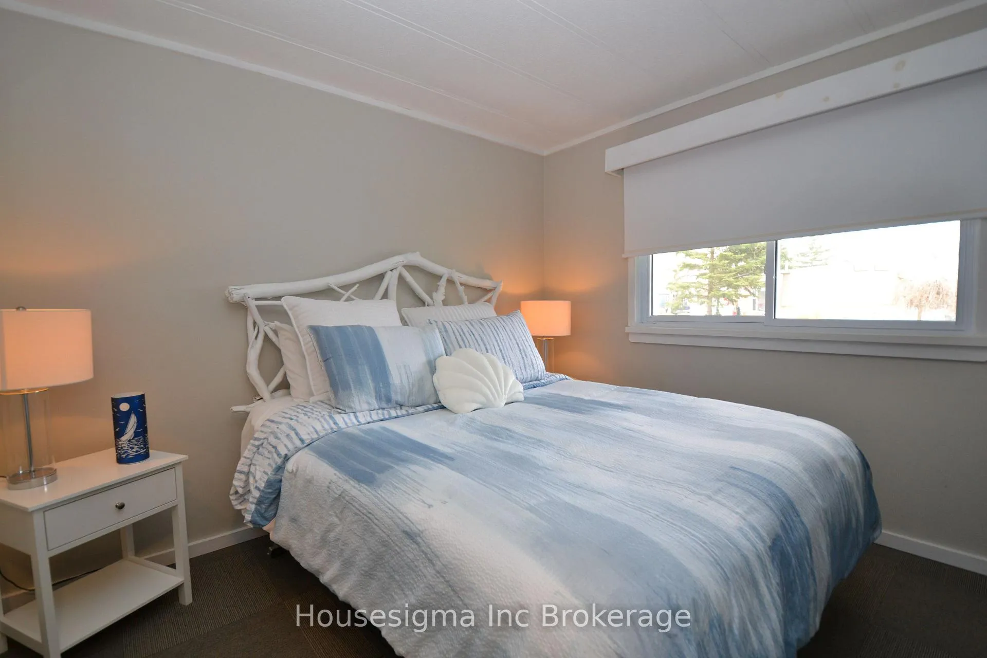 Photo 21 of 6 Pebble Beach Pkwy E, South Huron, Stephen — HOMEH