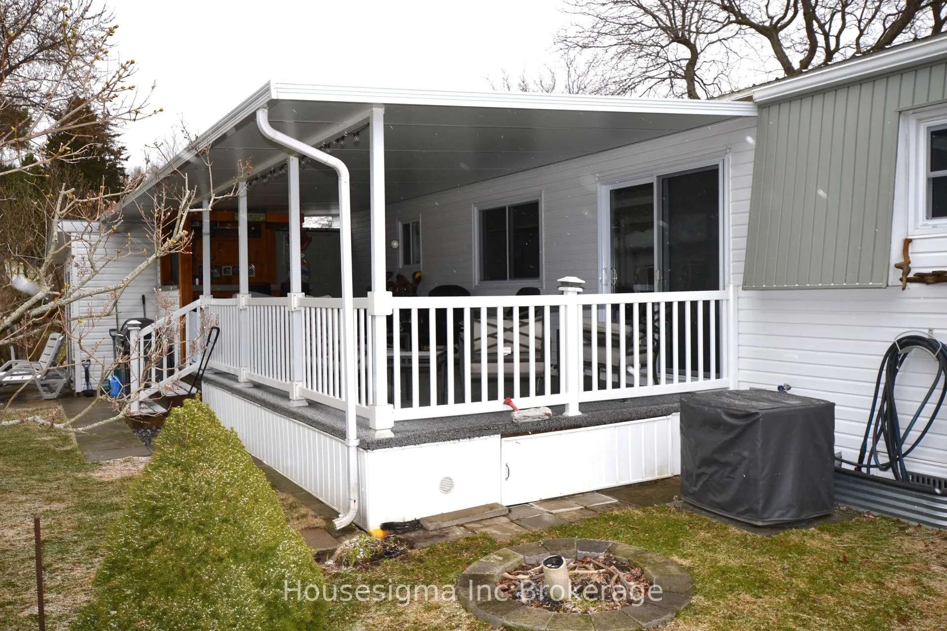 Photo 27 of 6 Pebble Beach Pkwy E, South Huron, Stephen — HOMEH