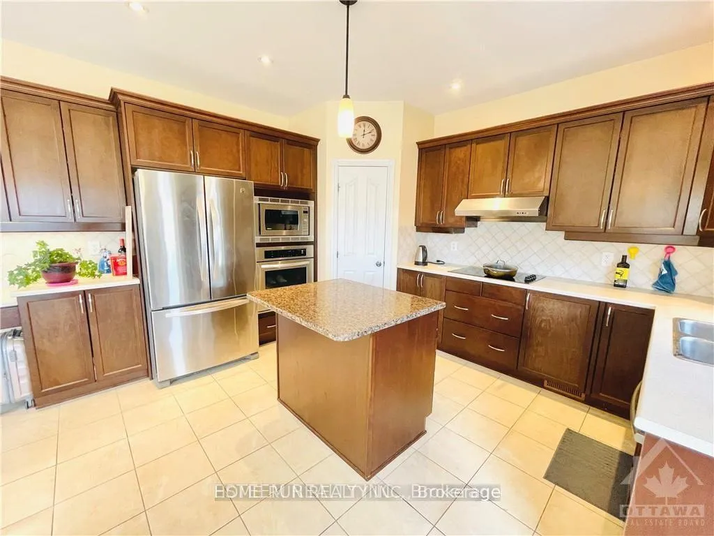 Photo 9 of 357 Laughlin Circle, Ottawa, Kanata - Kanata Lakes/Heritage Hills — HOMEH