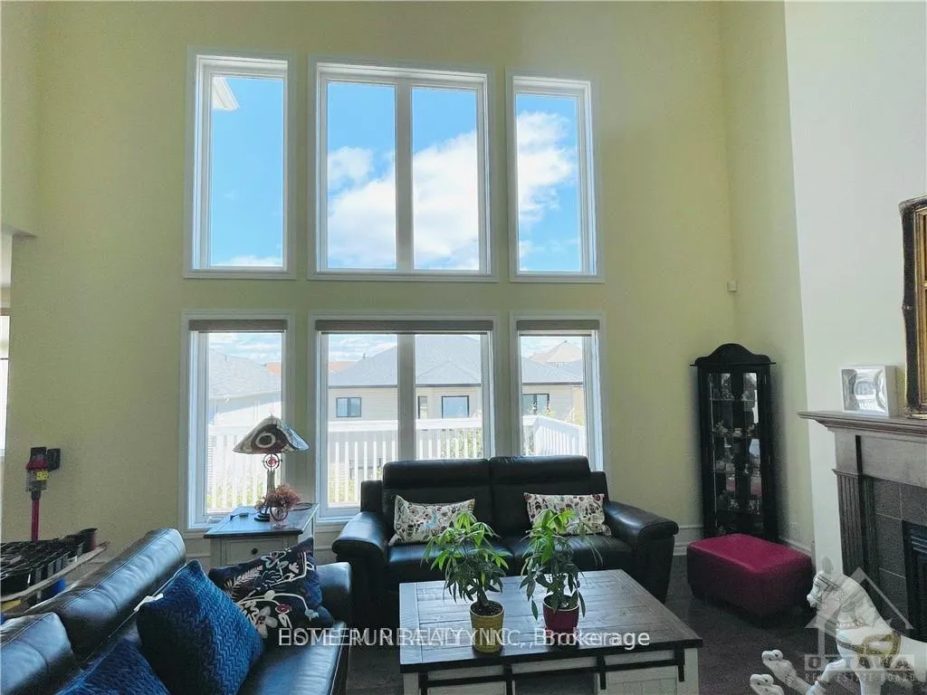 Photo 12 of 357 Laughlin Circle, Ottawa, Kanata - Kanata Lakes/Heritage Hills — HOMEH