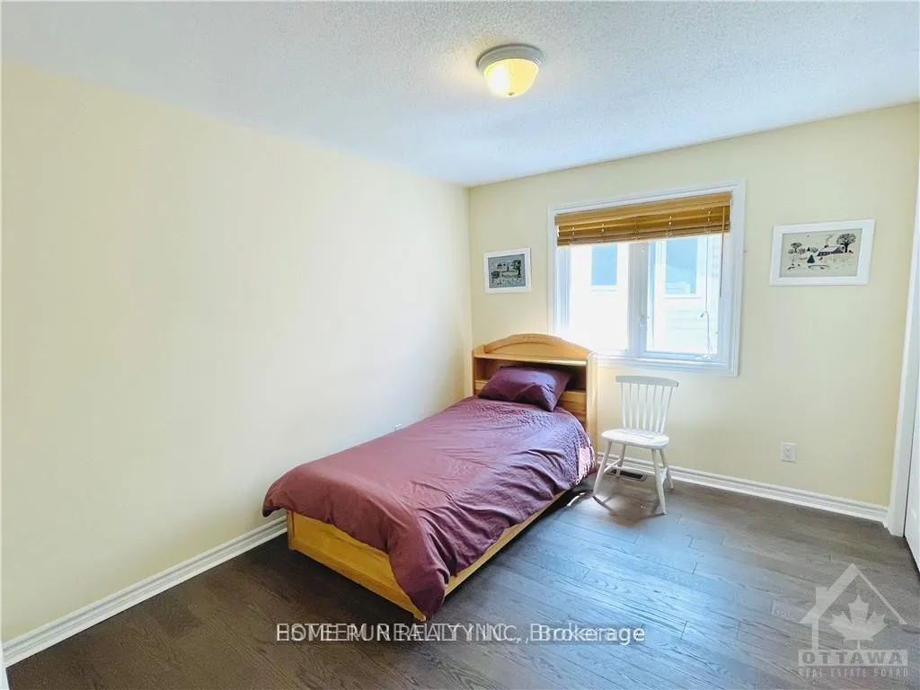 Photo 23 of 357 Laughlin Circle, Ottawa, Kanata - Kanata Lakes/Heritage Hills — HOMEH