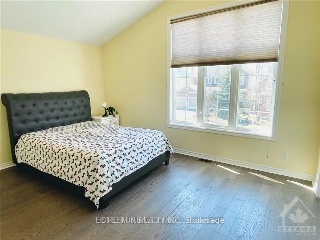 Photo 25 of 357 Laughlin Circle, Ottawa, Kanata - Kanata Lakes/Heritage Hills — HOMEH
