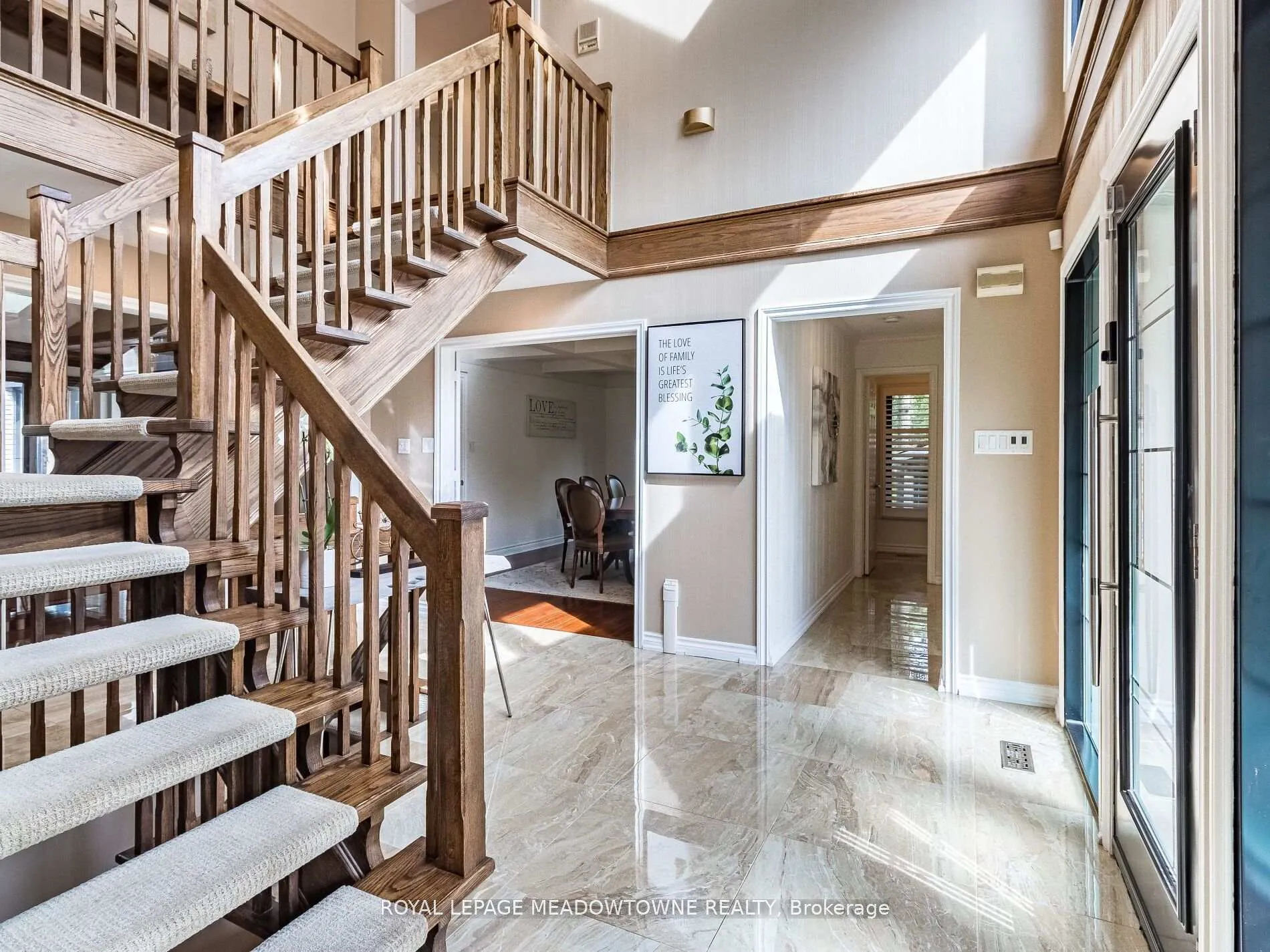 Photo 5 of 355 Golf Links Road, Hamilton, Ancaster — HOMEH
