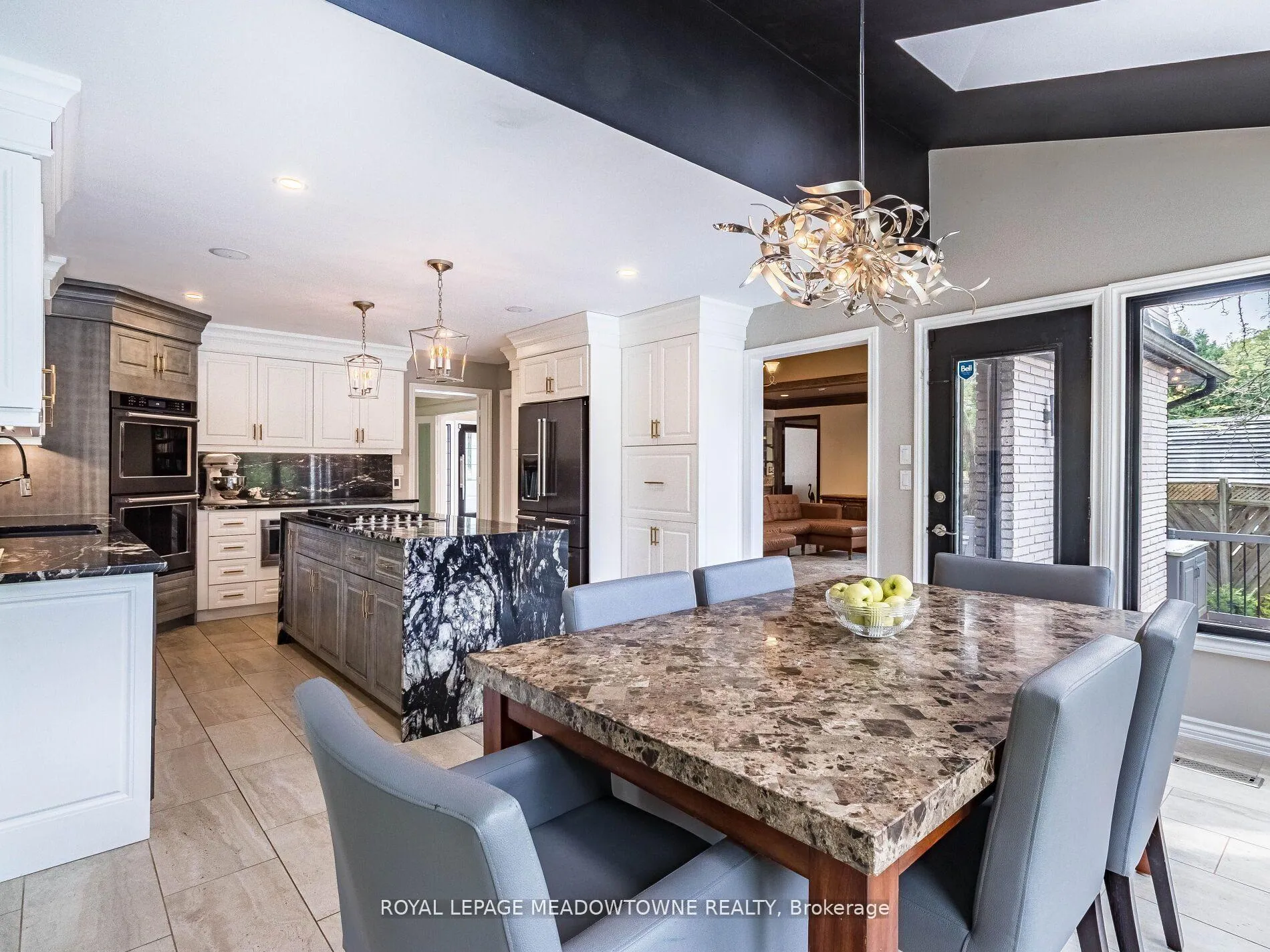 Photo 10 of 355 Golf Links Road, Hamilton, Ancaster — HOMEH