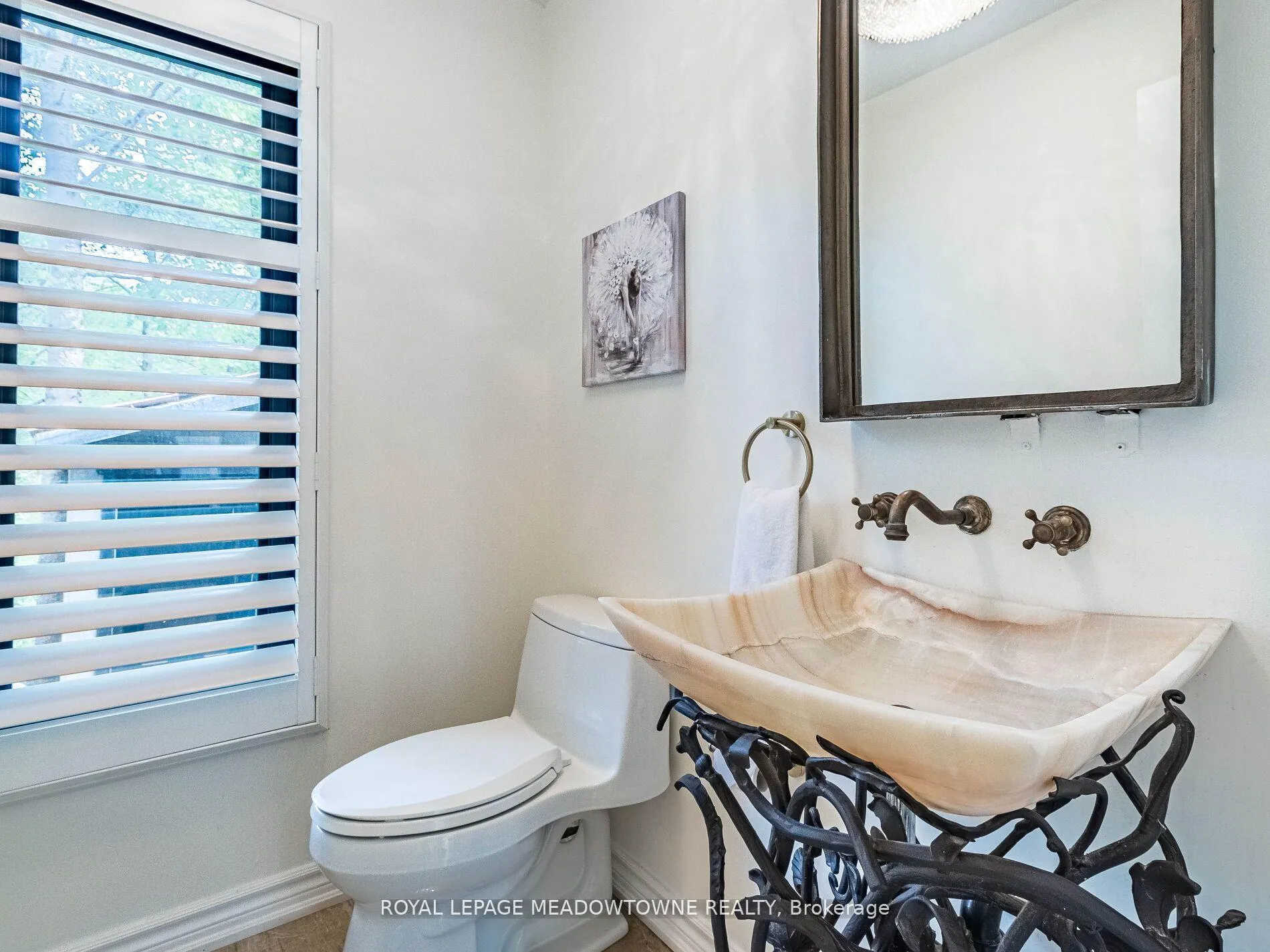 Photo 13 of 355 Golf Links Road, Hamilton, Ancaster — HOMEH