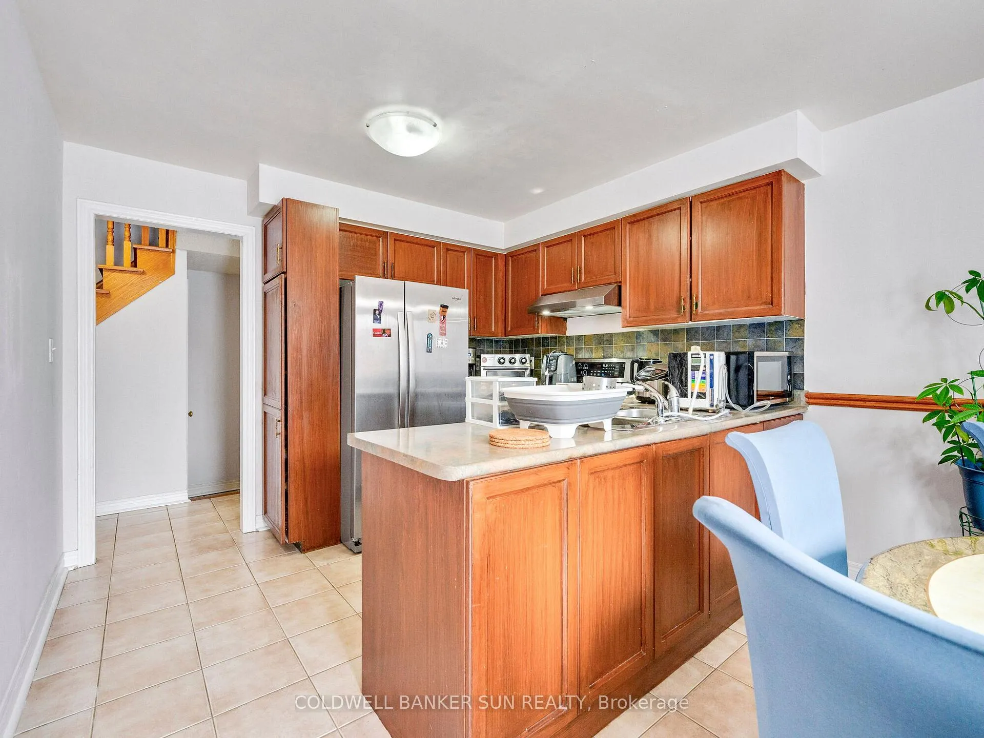 Photo 16 of 230 Pressed Brick Drive, Brampton, Brampton North — HOMEH