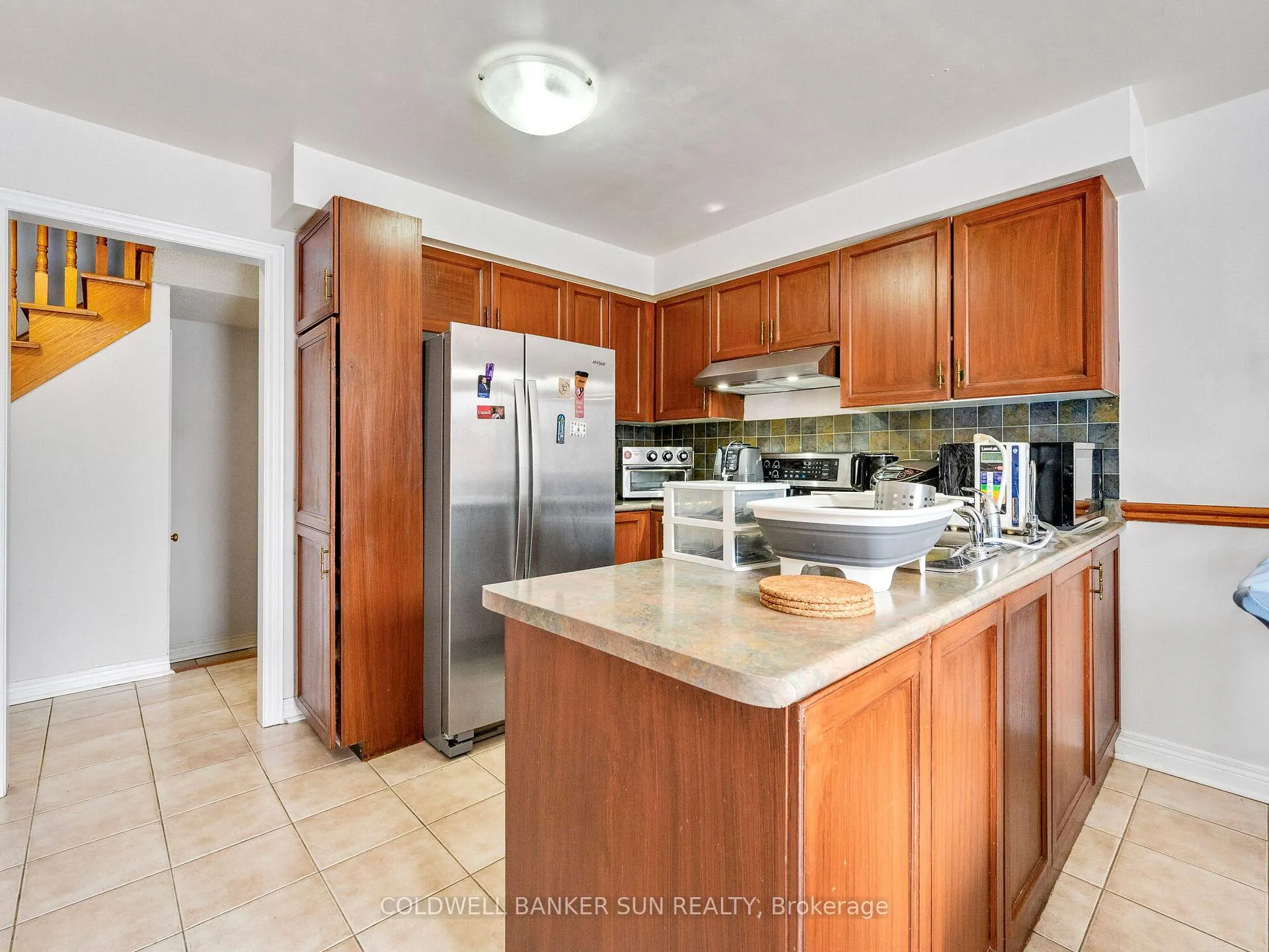 Photo 17 of 230 Pressed Brick Drive, Brampton, Brampton North — HOMEH