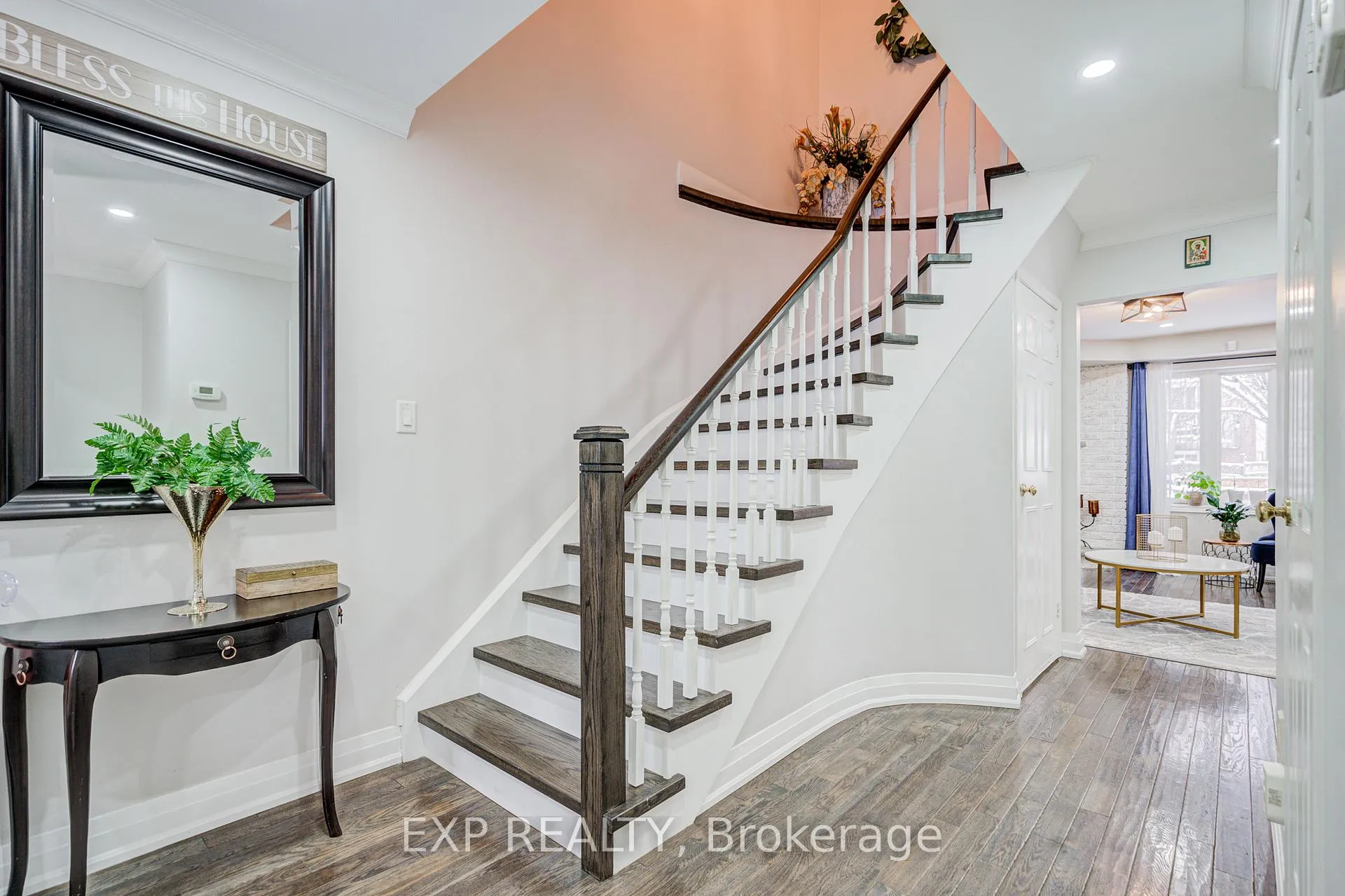 Photo 4 of 11 Eberlee Court, Whitby, Blue Grass Meadows — HOMEH