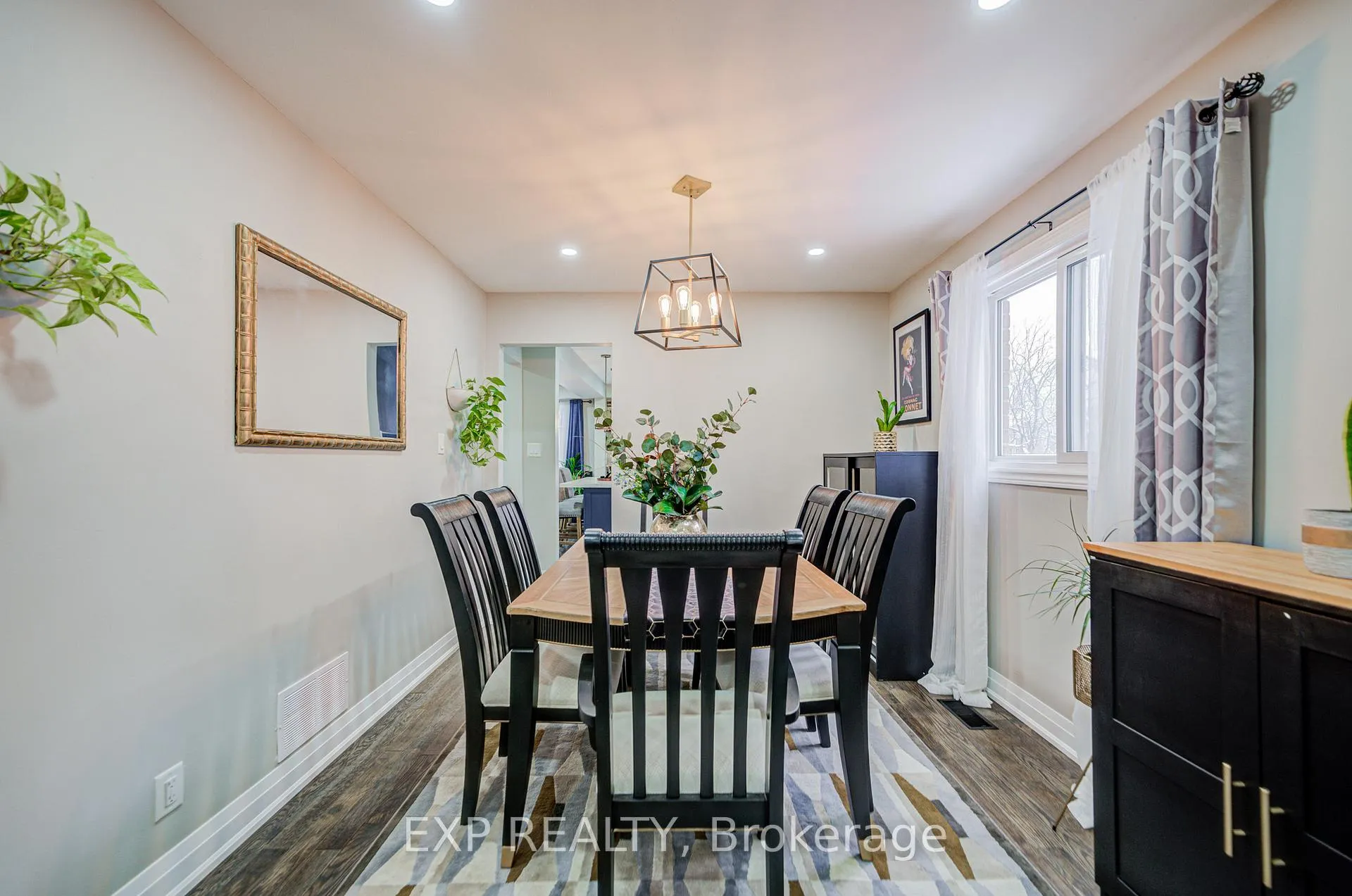 Photo 9 of 11 Eberlee Court, Whitby, Blue Grass Meadows — HOMEH