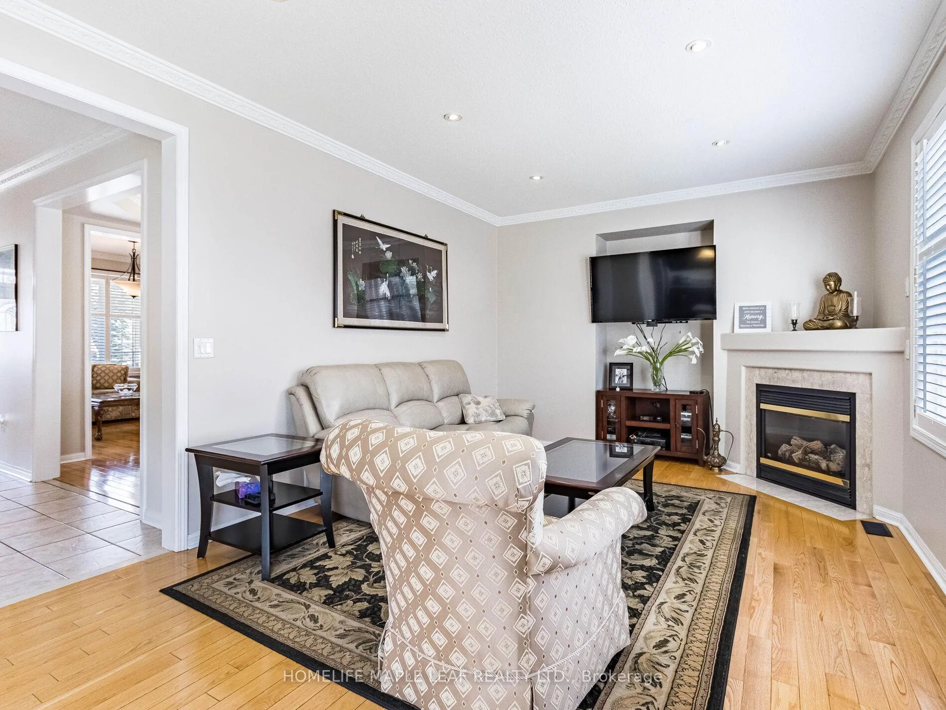 Photo 11 of 189 Treeline Boulevard, Brampton, Vales of Castlemore — HOMEH
