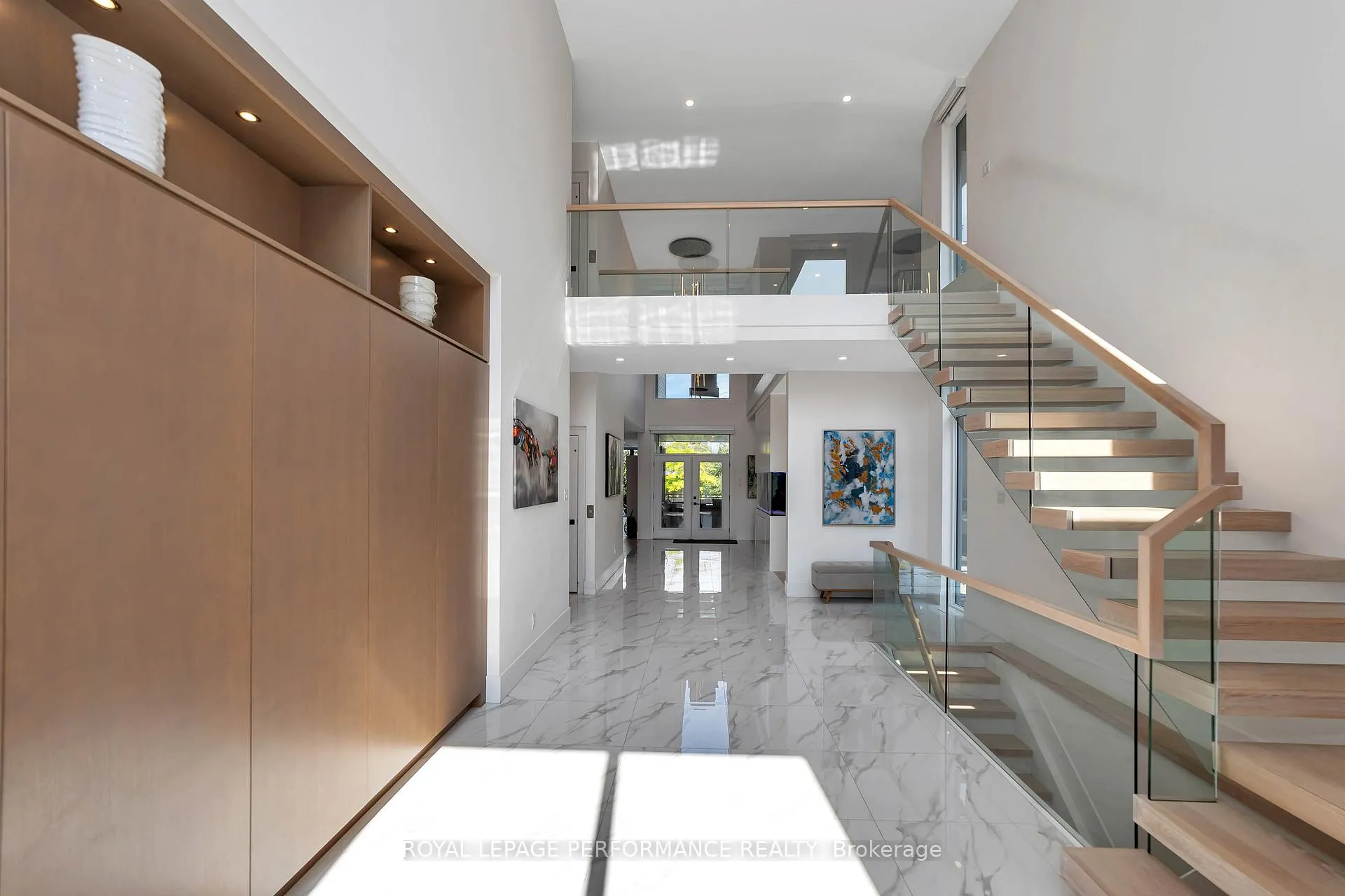 Photo 5 of 941 Winnington Avenue, Ottawa, Whitehaven — HOMEH