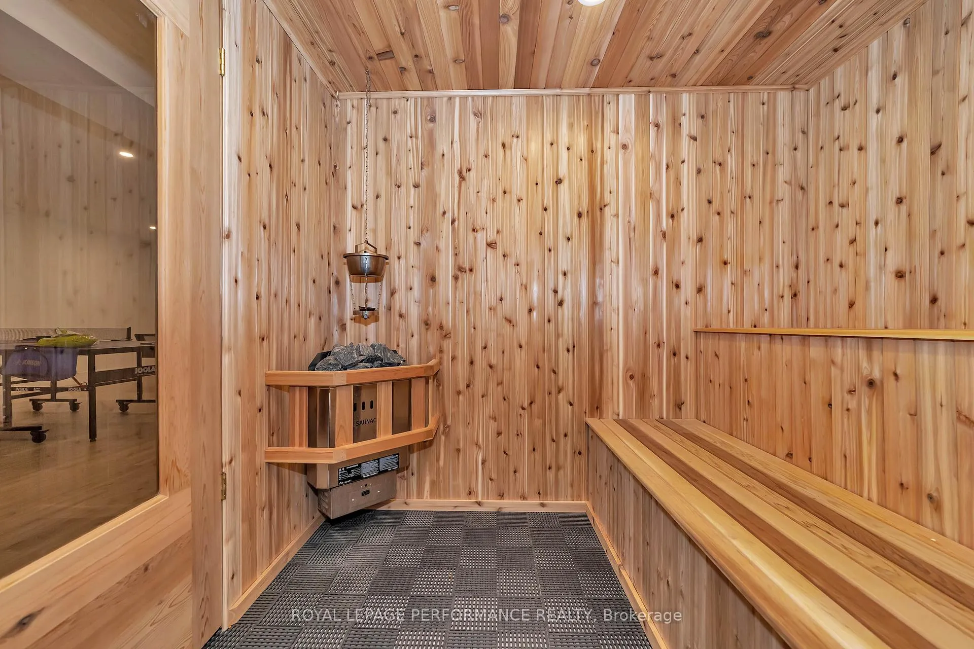 Photo 23 of 941 Winnington Avenue, Ottawa, Whitehaven — HOMEH