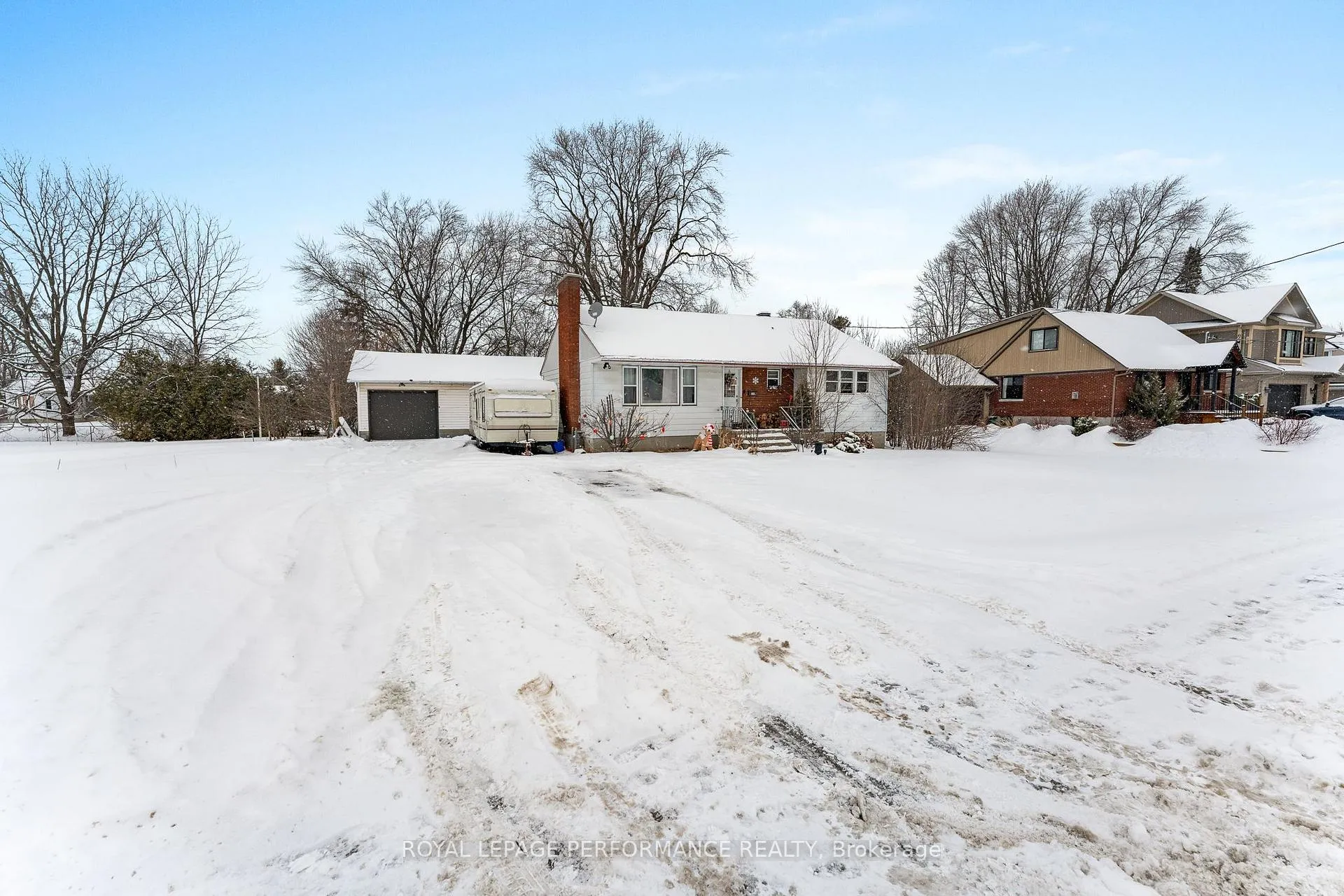 Photo 1 of 191 Norice Street, Ottawa, Meadowlands/Crestview — HOMEH