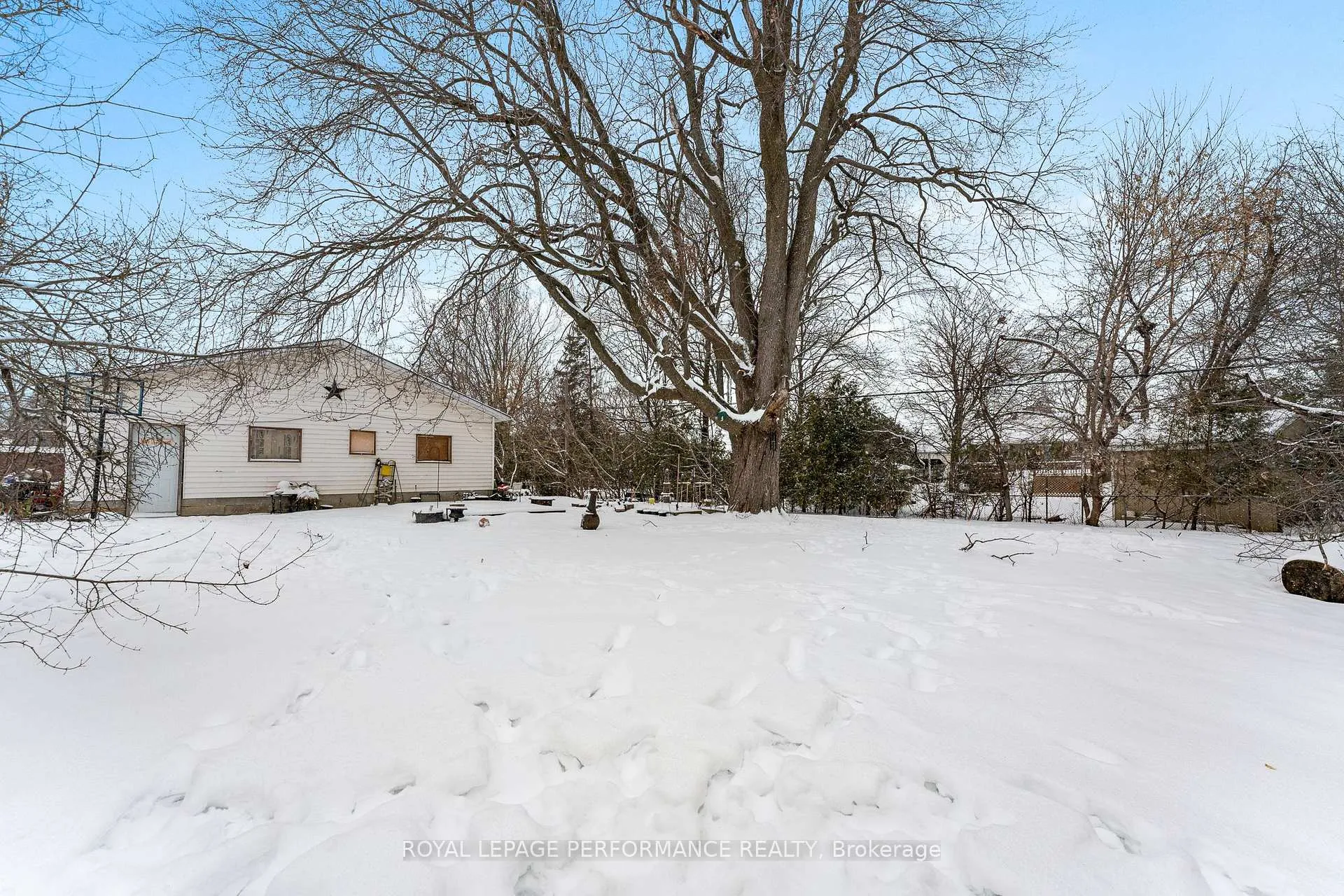 Photo 6 of 191 Norice Street, Ottawa, Meadowlands/Crestview — HOMEH