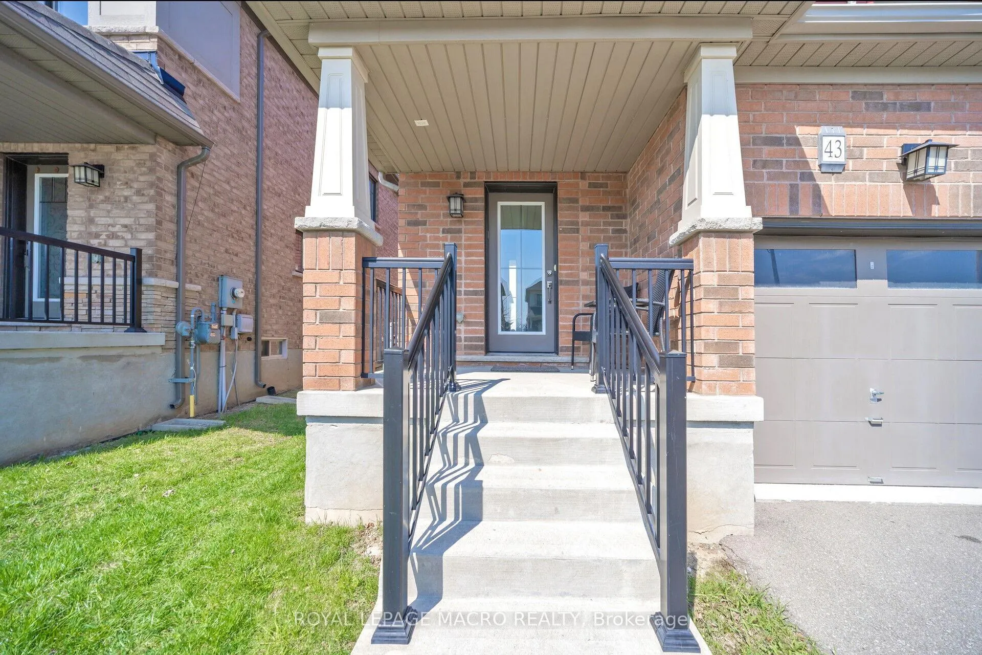 Photo 6 of 43 Sherway Street, Hamilton, Stoney Creek — HOMEH