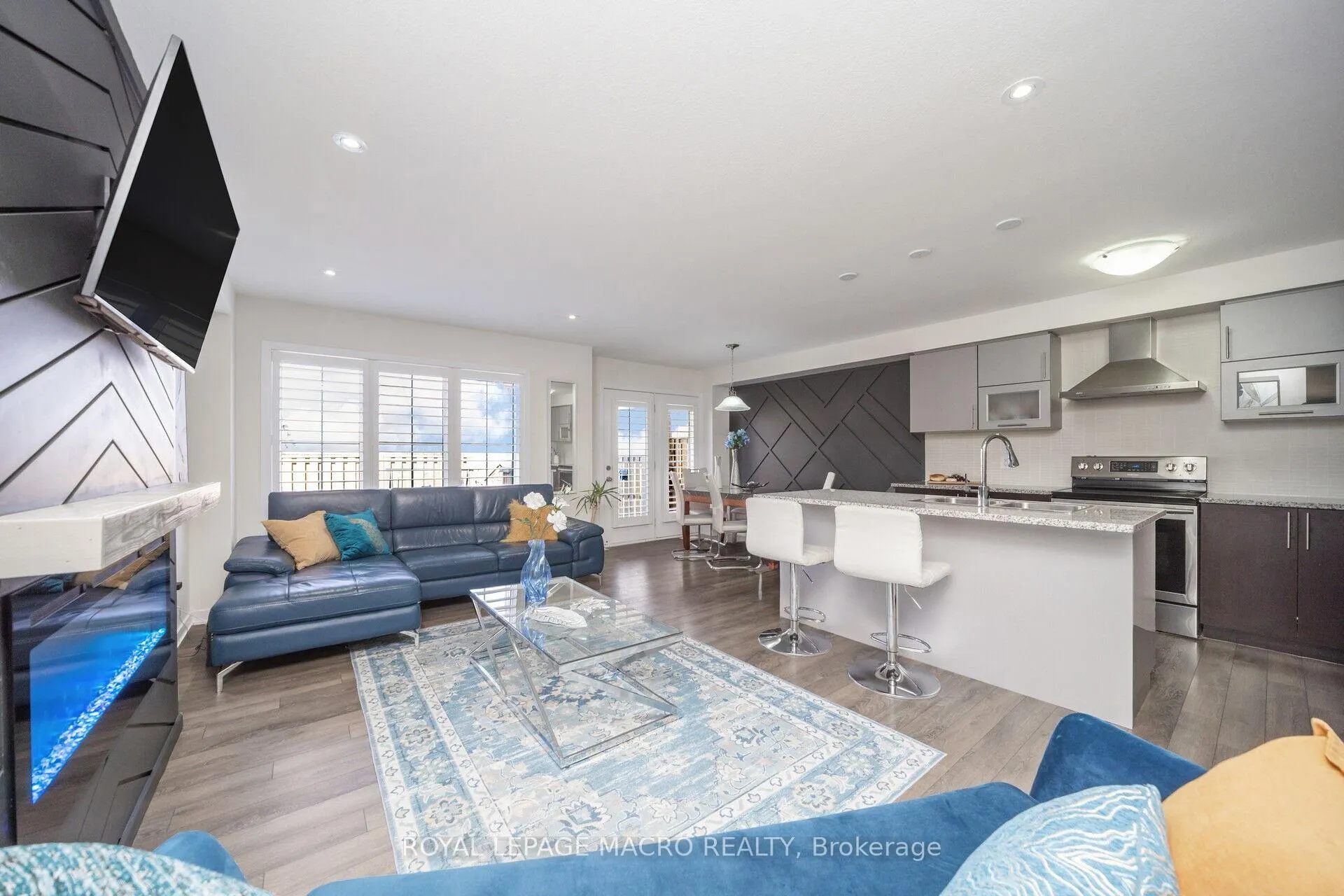 Photo 11 of 43 Sherway Street, Hamilton, Stoney Creek — HOMEH