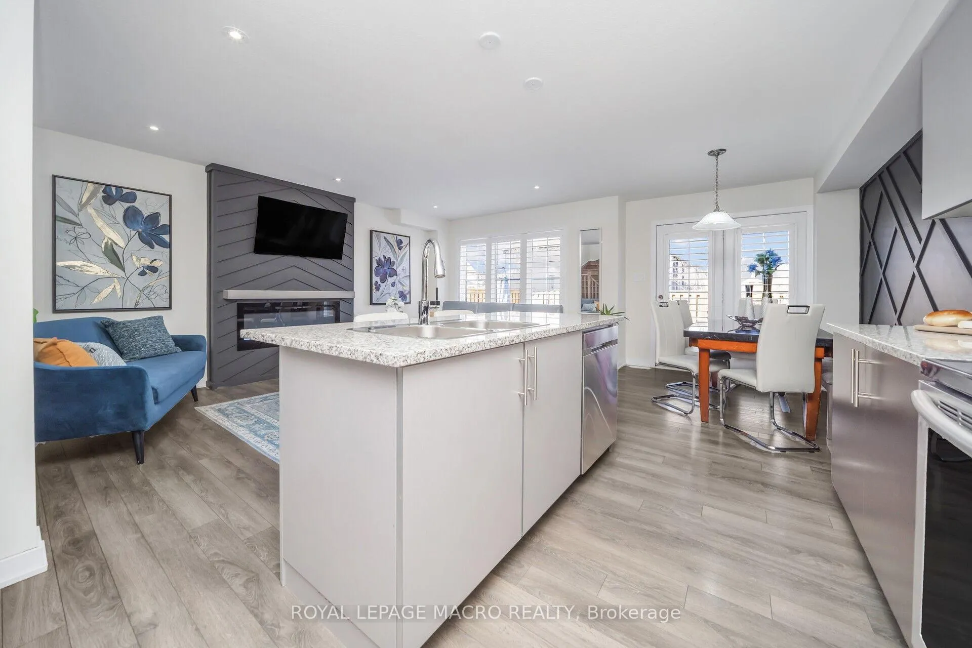 Photo 17 of 43 Sherway Street, Hamilton, Stoney Creek — HOMEH
