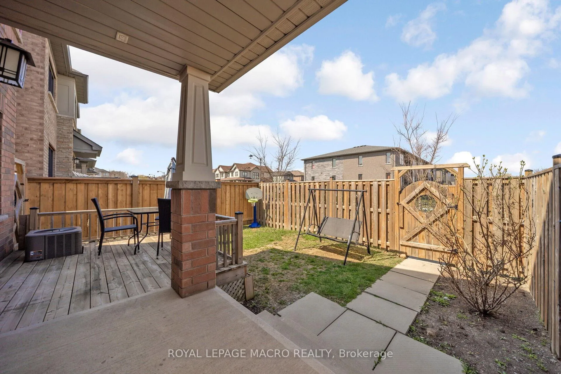 Photo 35 of 43 Sherway Street, Hamilton, Stoney Creek — HOMEH