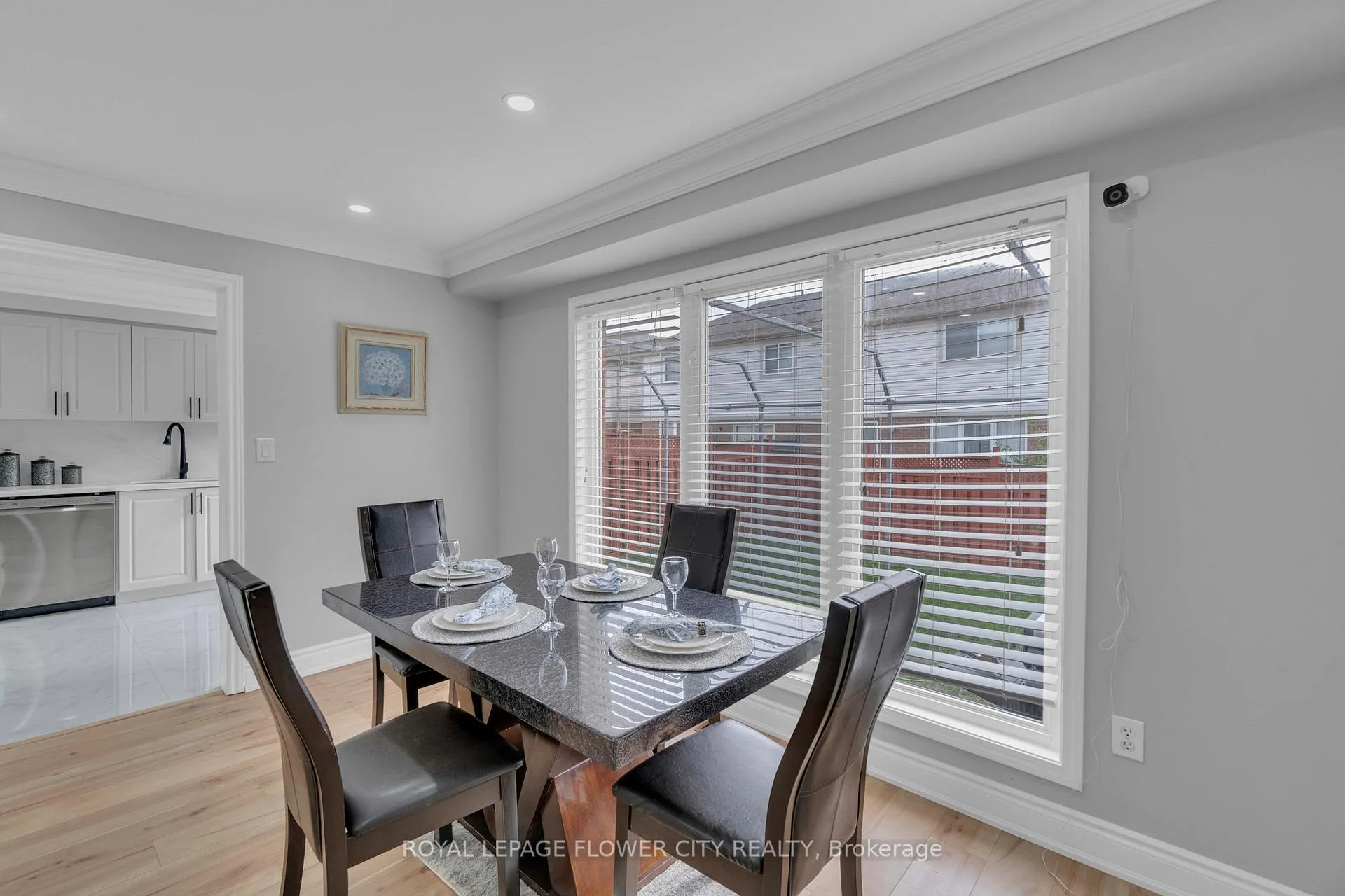 Photo 14 of 51 Sweetwood Circle, Brampton, Fletcher's Meadow — HOMEH
