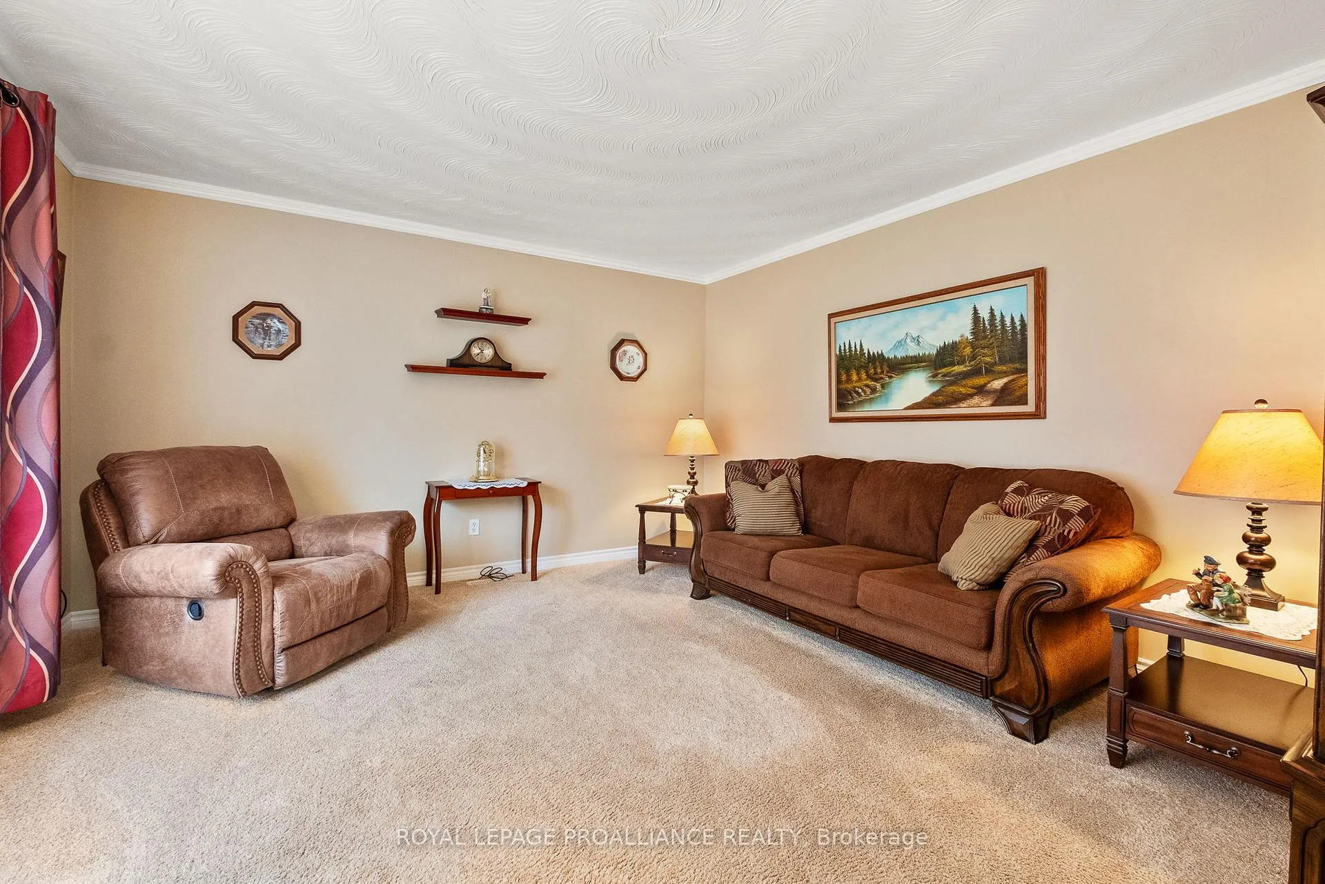 Photo 9 of 260 Drewery Street, Brighton, Rural Brighton — HOMEH