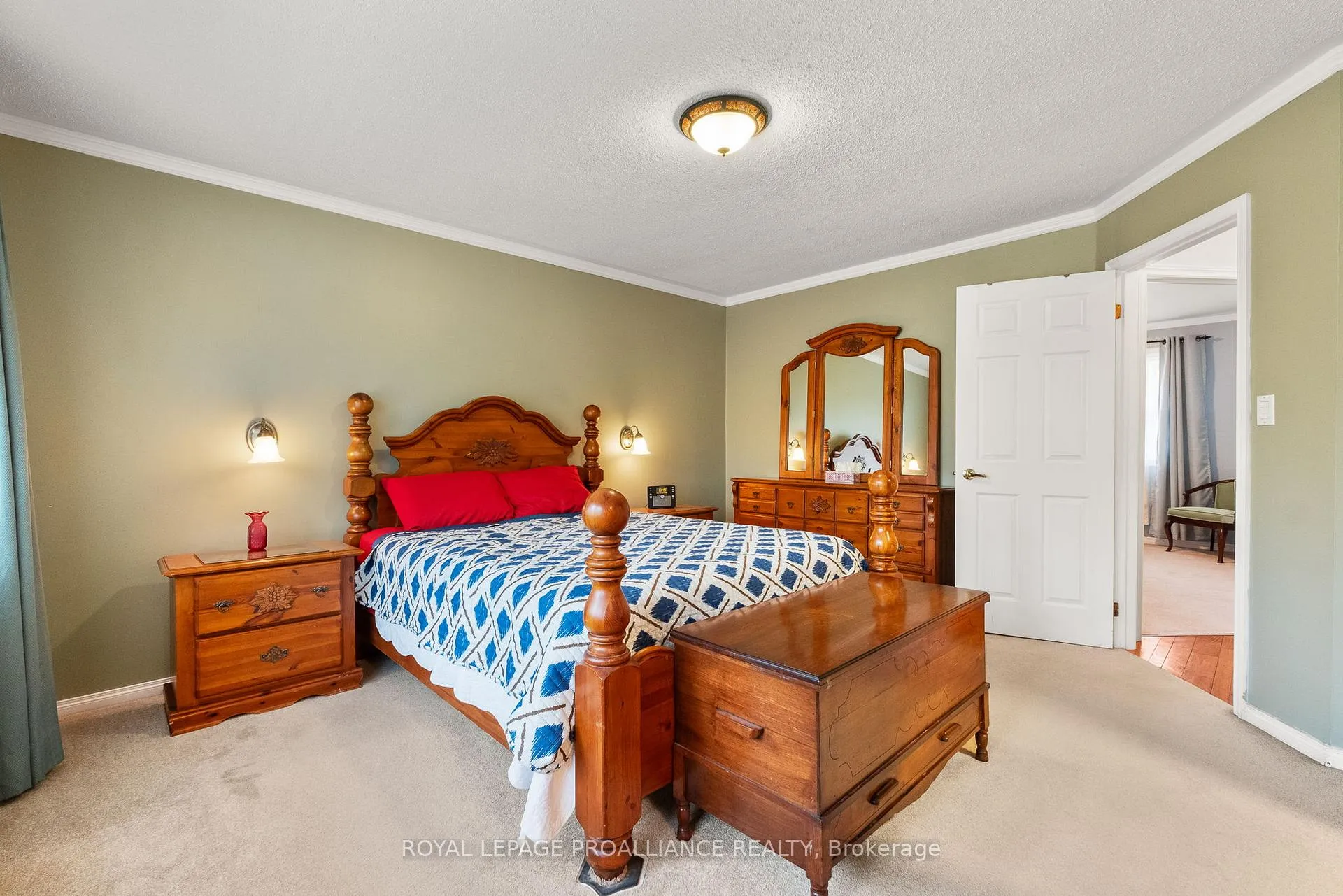 Photo 24 of 260 Drewery Street, Brighton, Rural Brighton — HOMEH