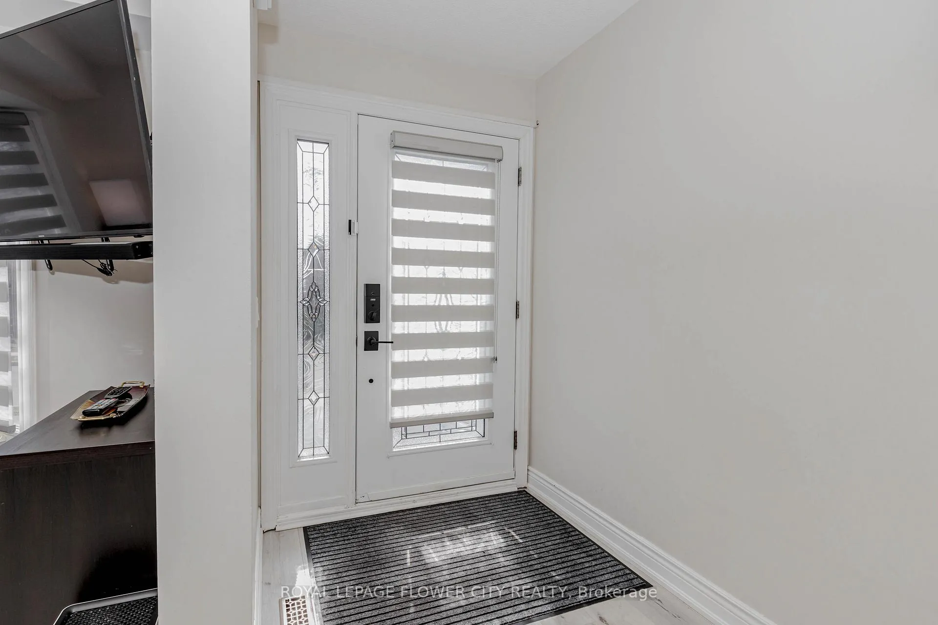 Photo 6 of 21 Fern Valley Crescent, Brampton, Sandringham-Wellington — HOMEH