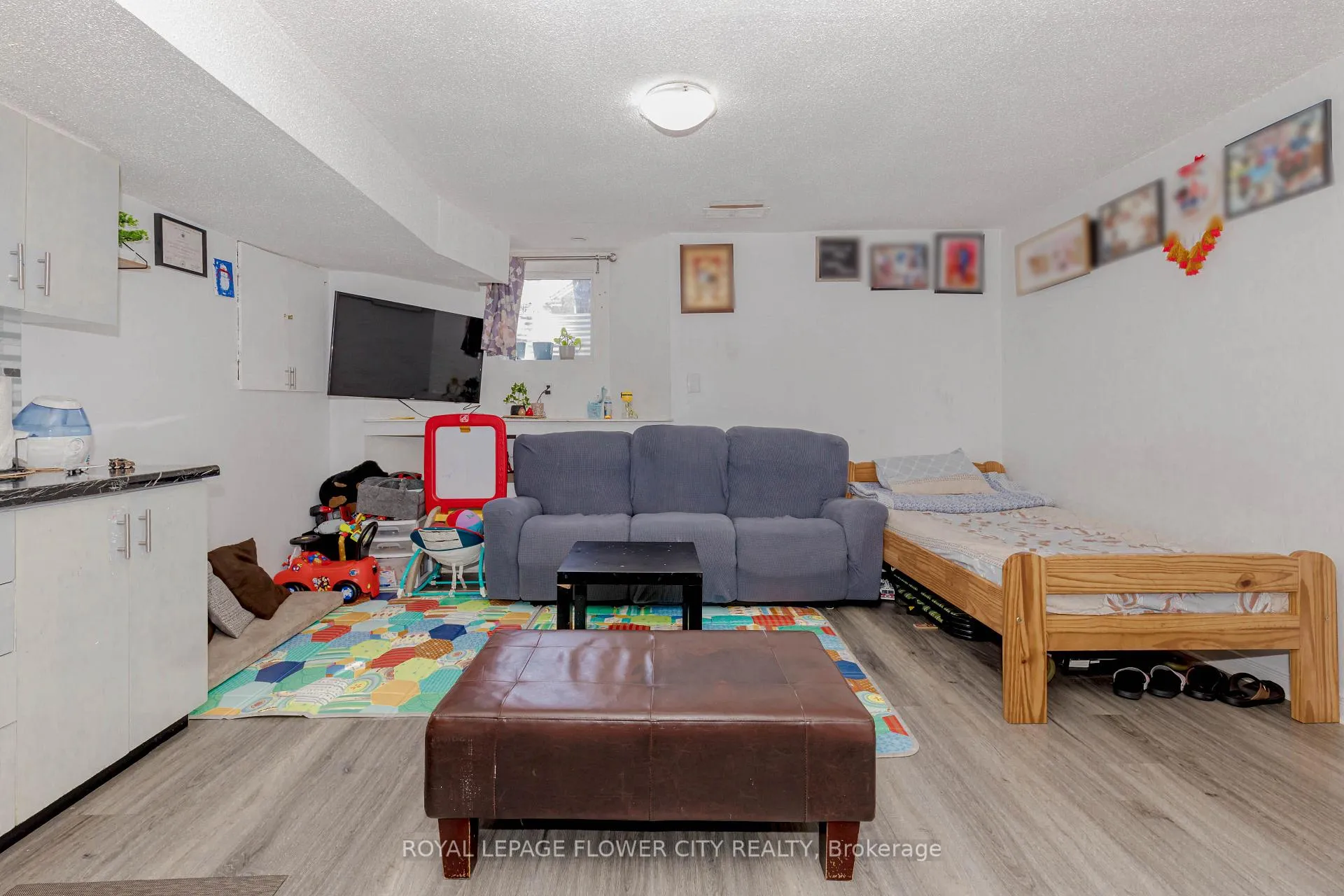Photo 39 of 21 Fern Valley Crescent, Brampton, Sandringham-Wellington — HOMEH