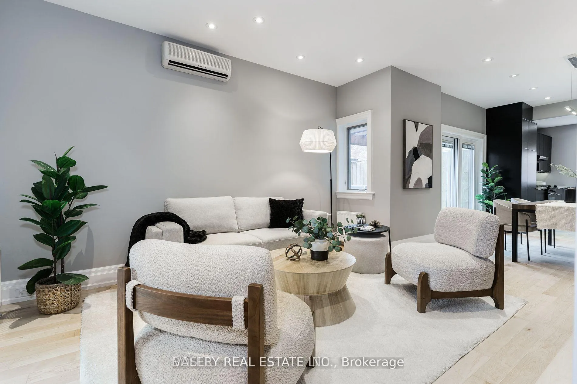 Photo 13 of 42 Logan Avenue, Toronto, South Riverdale — HOMEH