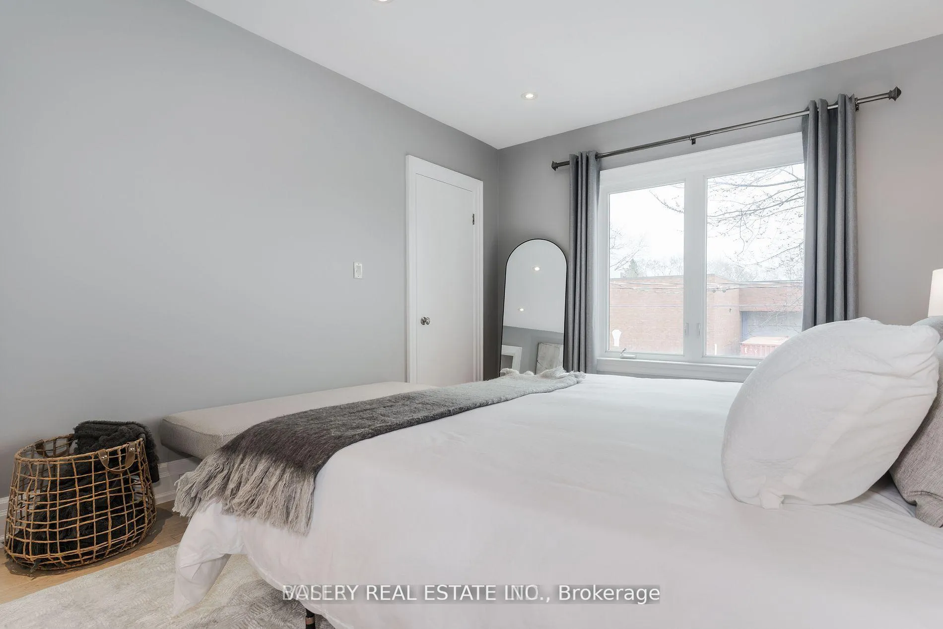 Photo 16 of 42 Logan Avenue, Toronto, South Riverdale — HOMEH