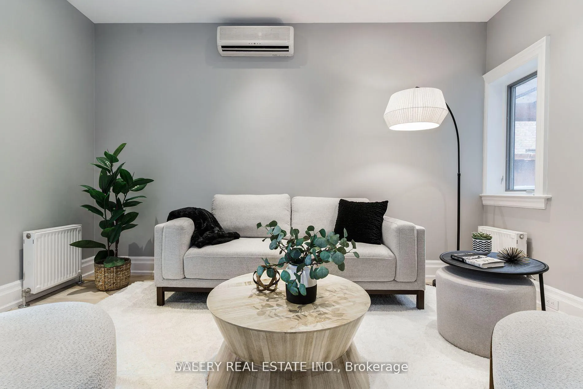 Photo 33 of 42 Logan Avenue, Toronto, South Riverdale — HOMEH