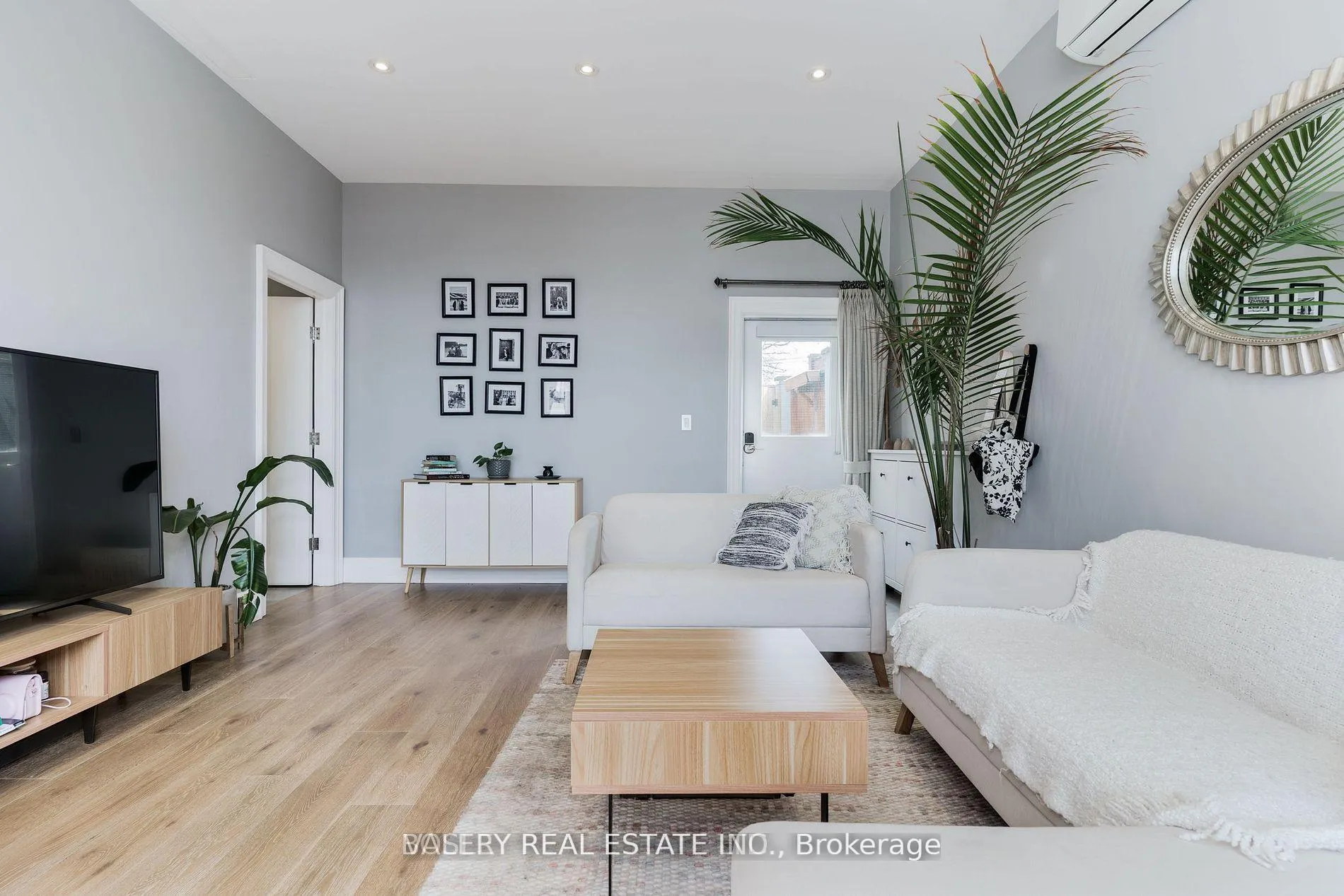 Photo 35 of 42 Logan Avenue, Toronto, South Riverdale — HOMEH