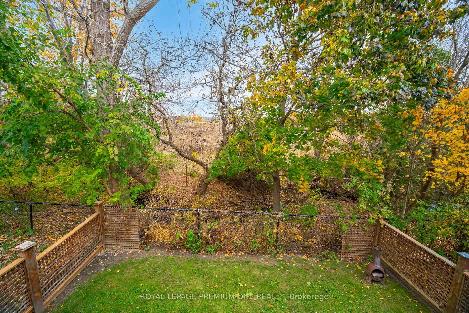 Photo 14 of 27 Giotto Crescent, Vaughan, Maple — HOMEH